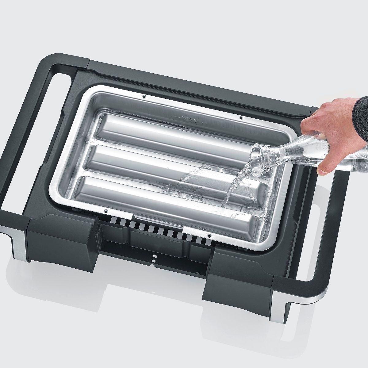 Elektrischer Grill mit digitalem OLED-Display Boost S und Beinen, Schwarz, Pg 8118 Severin