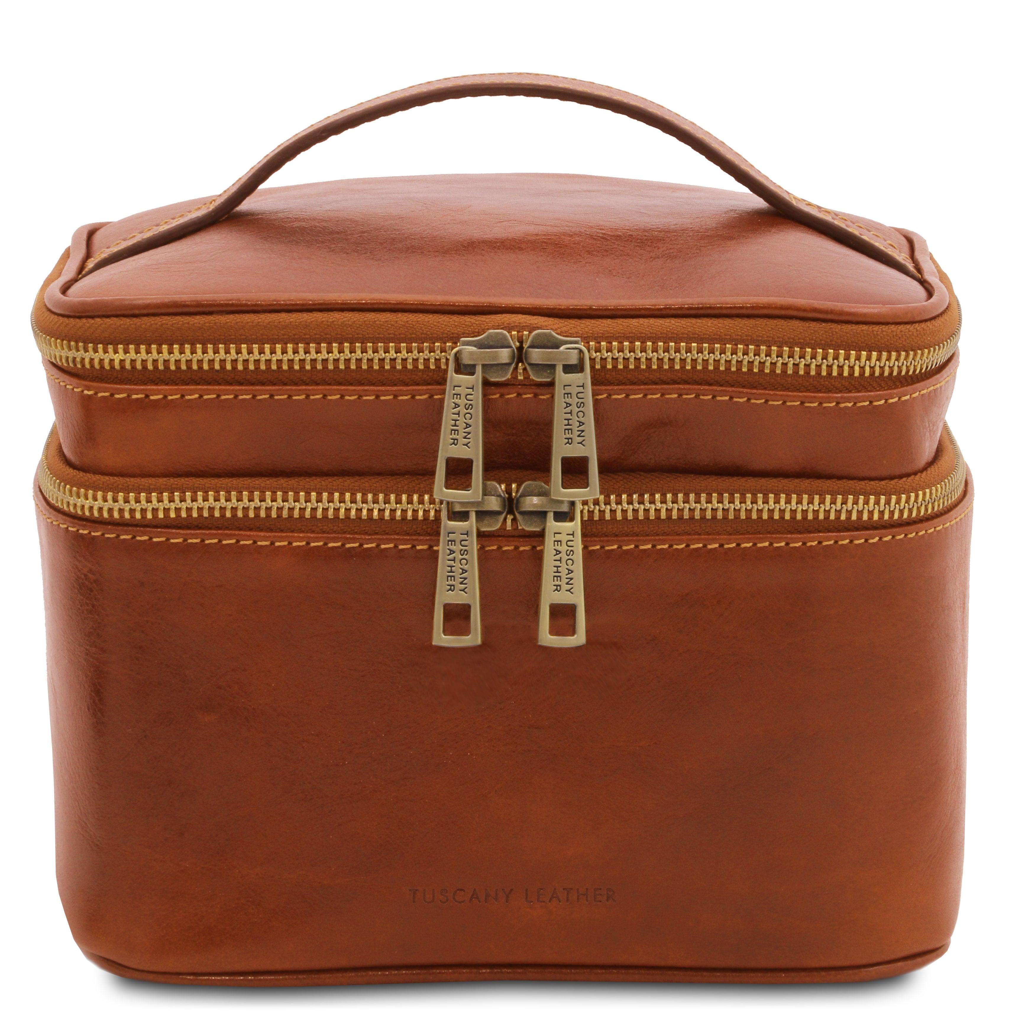 Eliot - Leather vanity case | TL142045