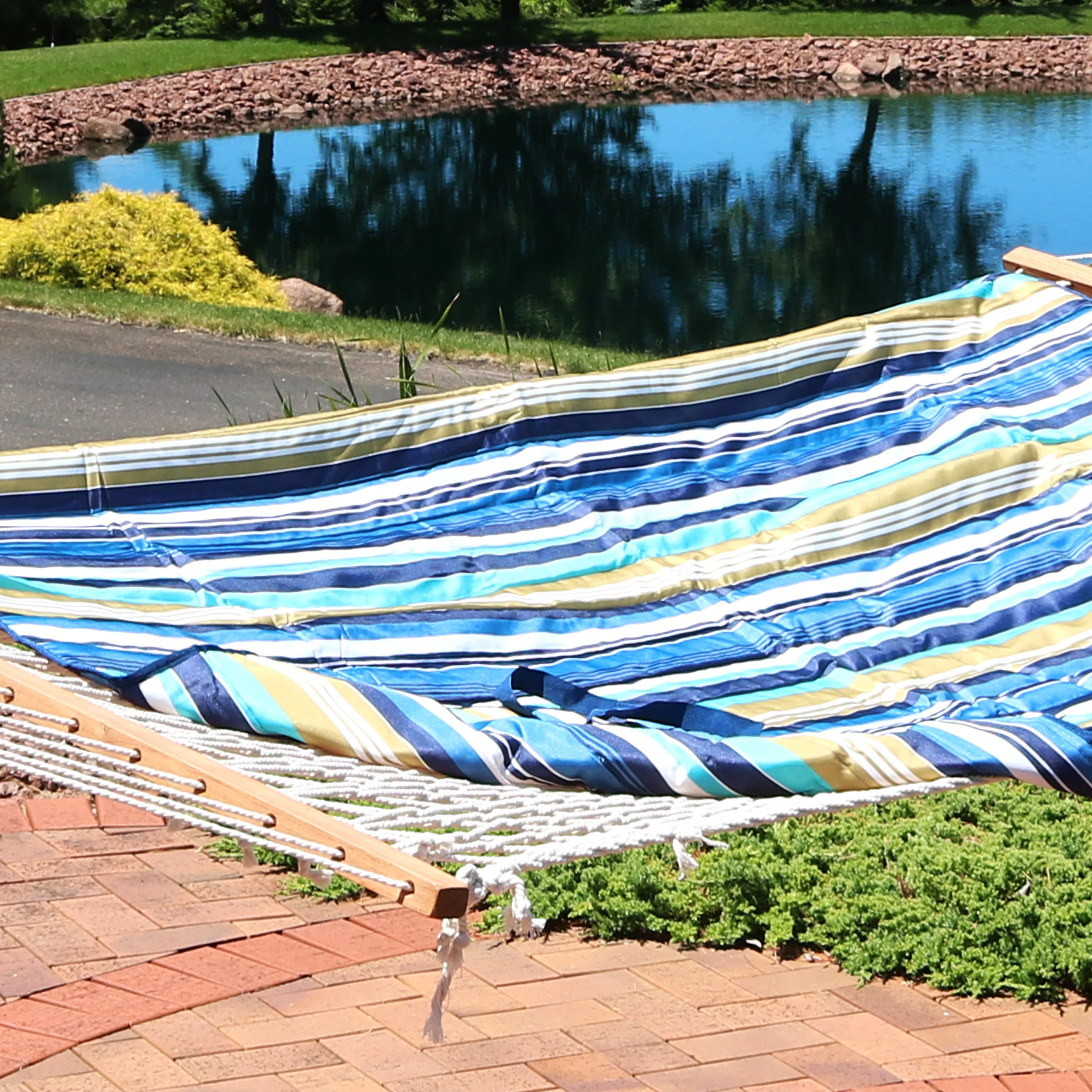 2025 Sunnydaze 12' rebhængekøje med stålstativ, madras og pude