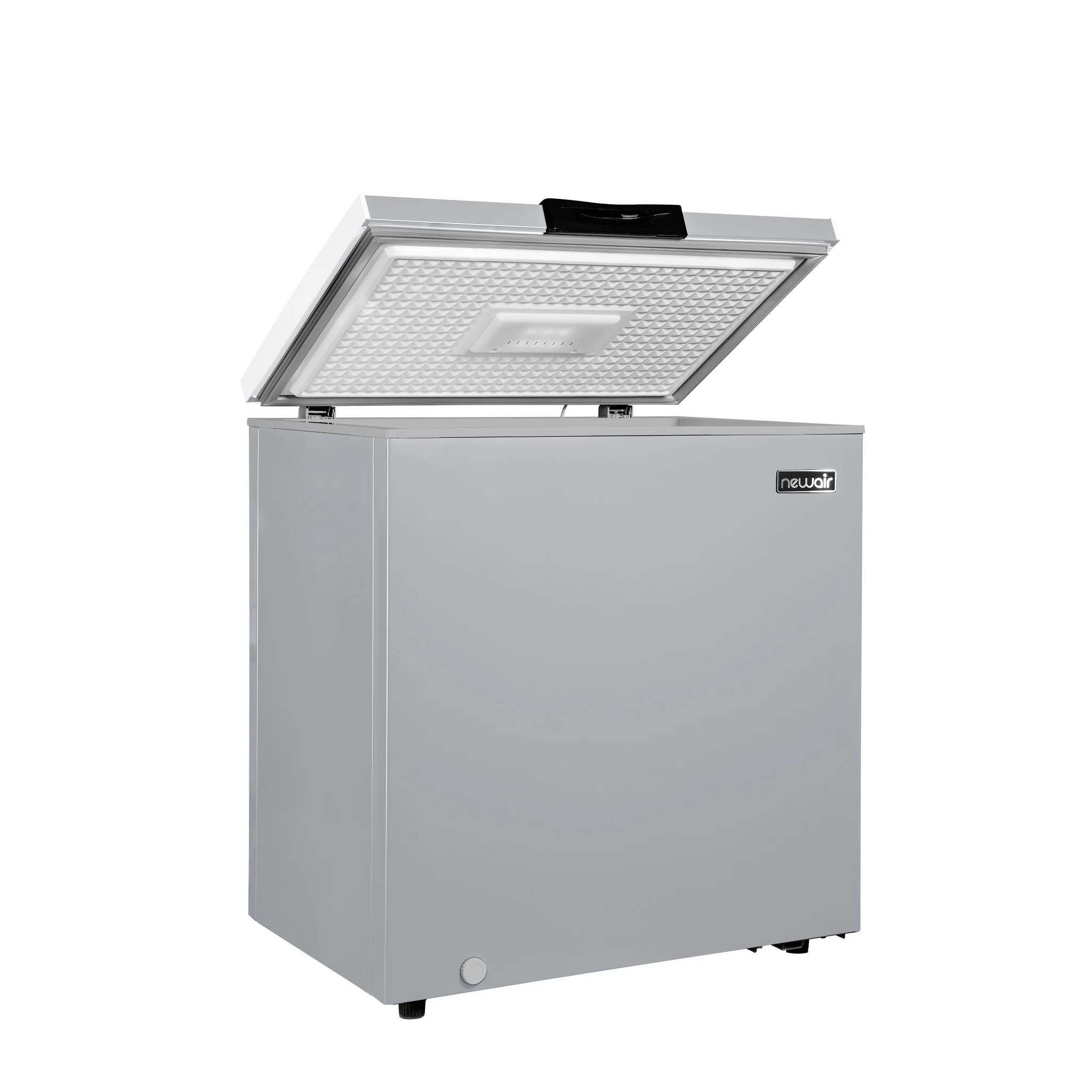 2025 Newair® Minifryser. 1,75 m³ – Kølig grå
