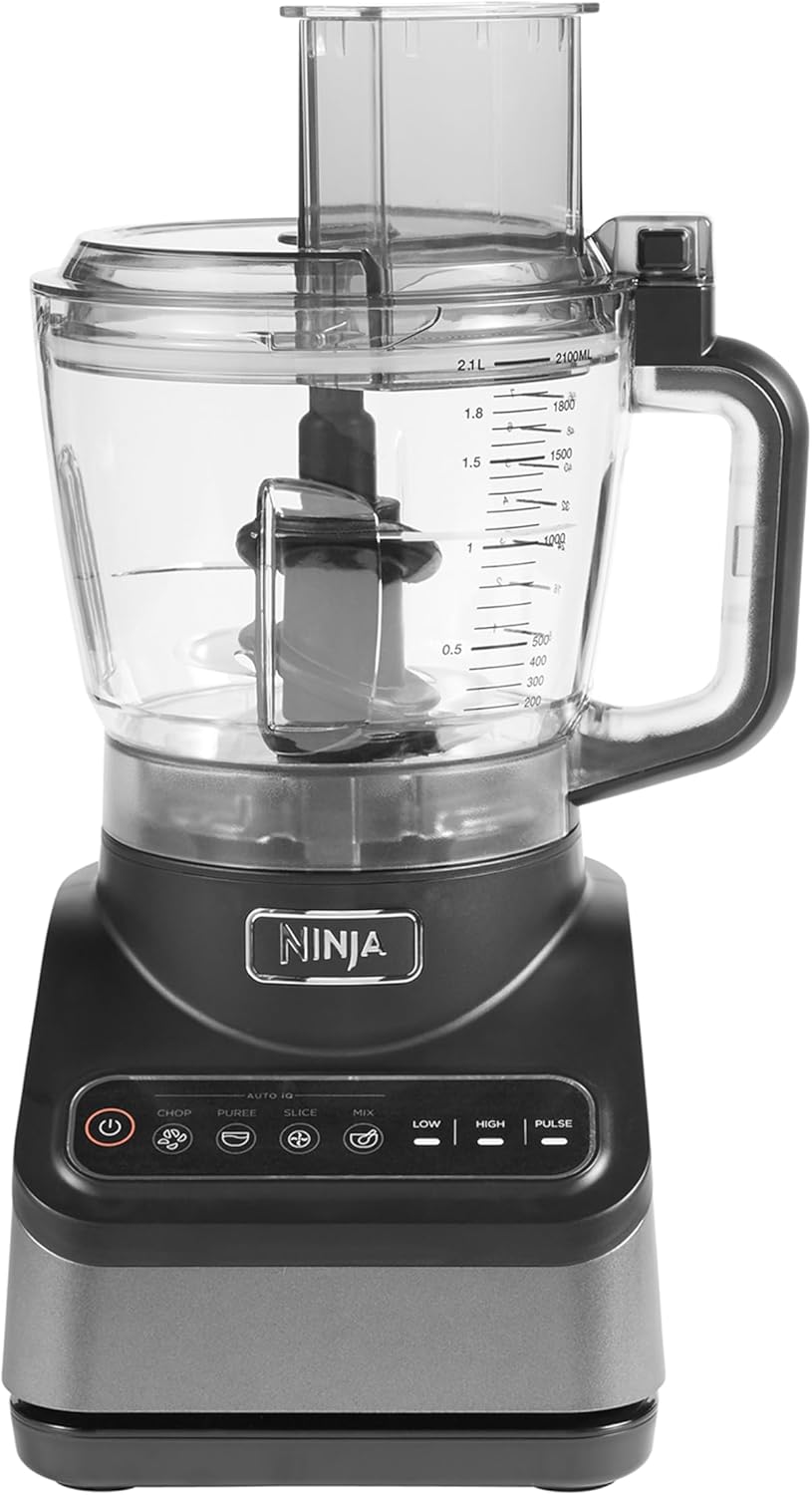 Ninja BN750EU 2-in-1-Standmixer – 1200 W, 3 Automatikprogramme, 4 manuelle Einstellungen, Auto-iQ-Technologie, 2,1-Liter-Behälter und 700-ml-Messbecher, spülmaschinenfeste Teile – Schwarz/Silber