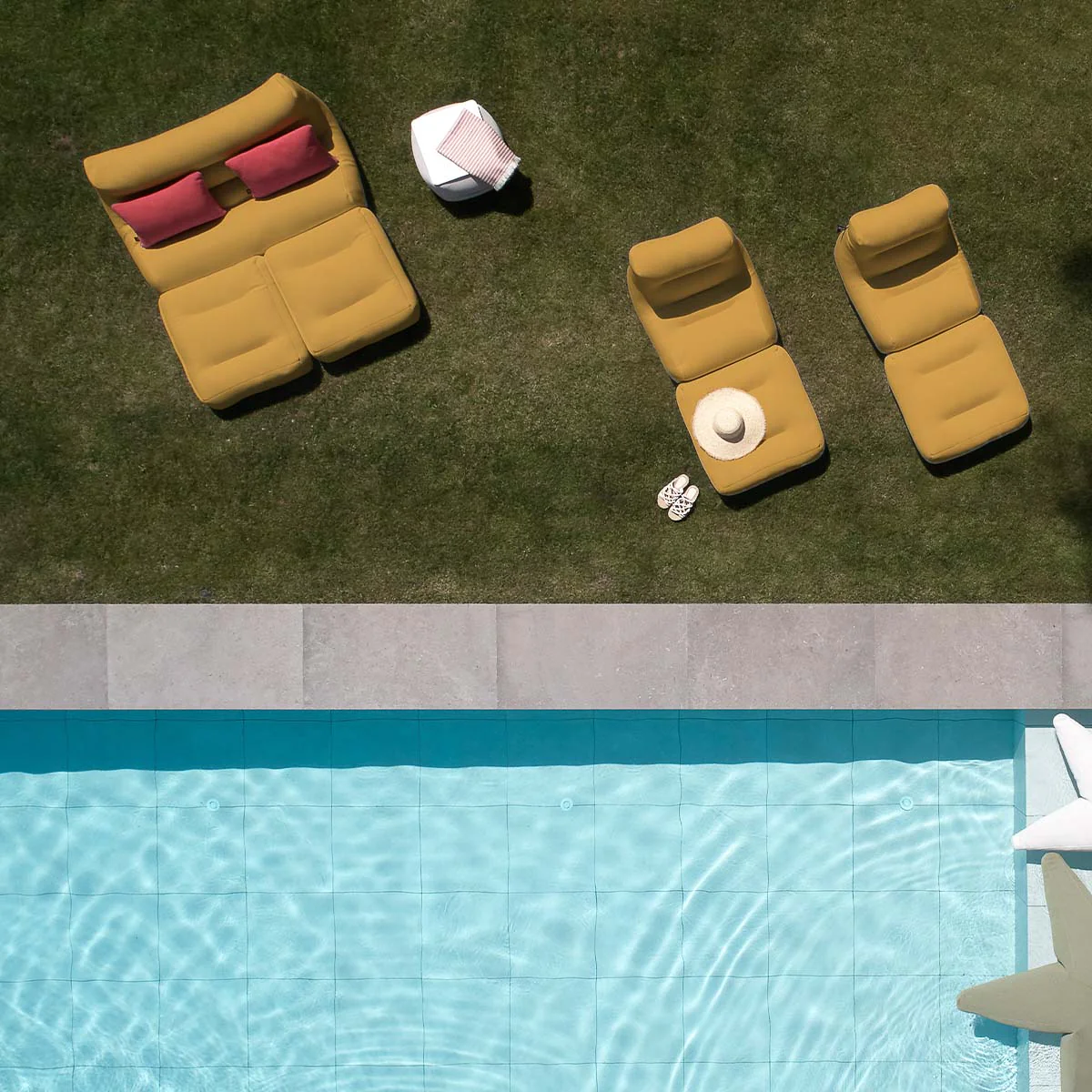 Schwimmender Sitzplatz SIT POOL