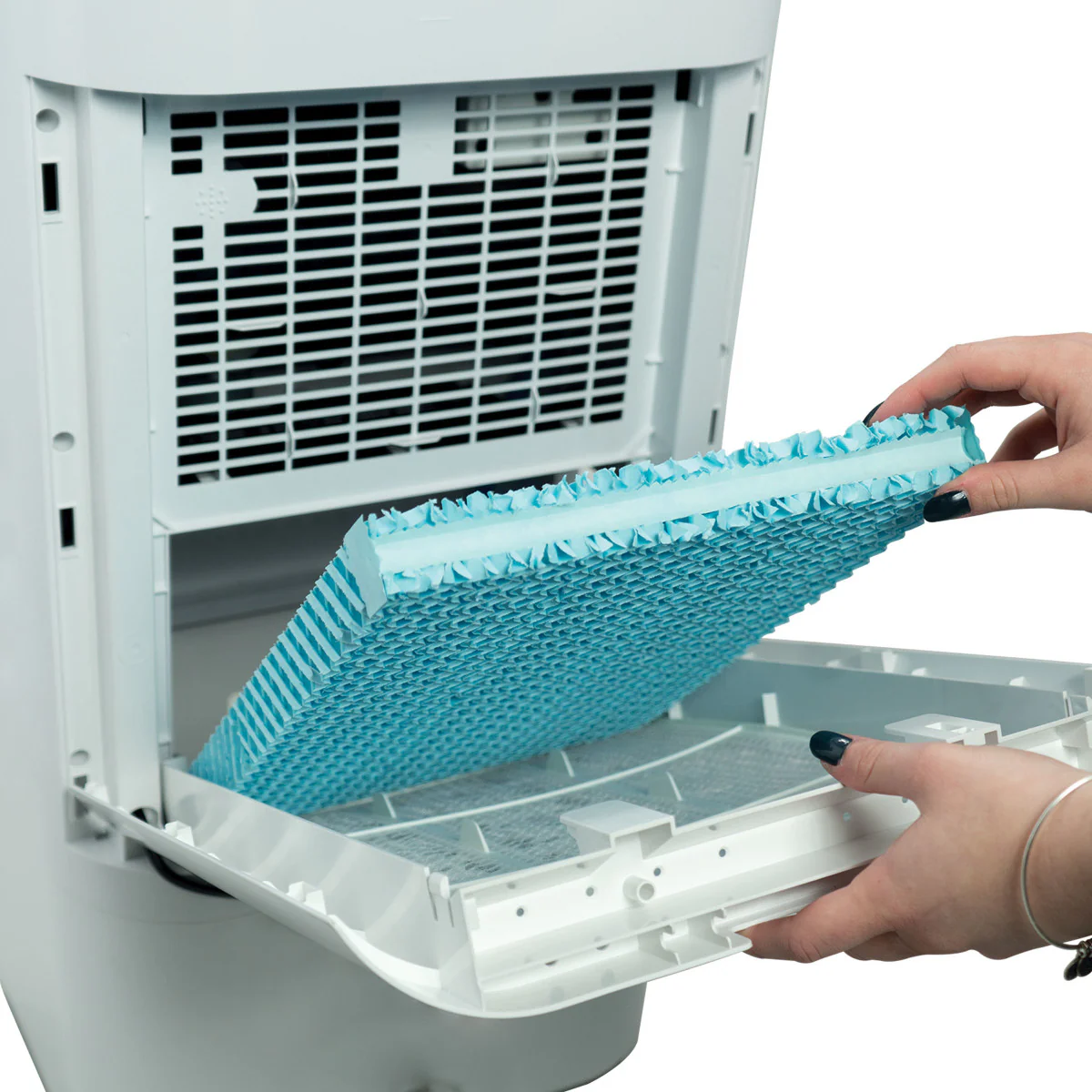 13,2-Gallonen-Verdunstungskühler mit Fernbedienung und Kühlakku. Luftdurchsatz von 560 CFM.