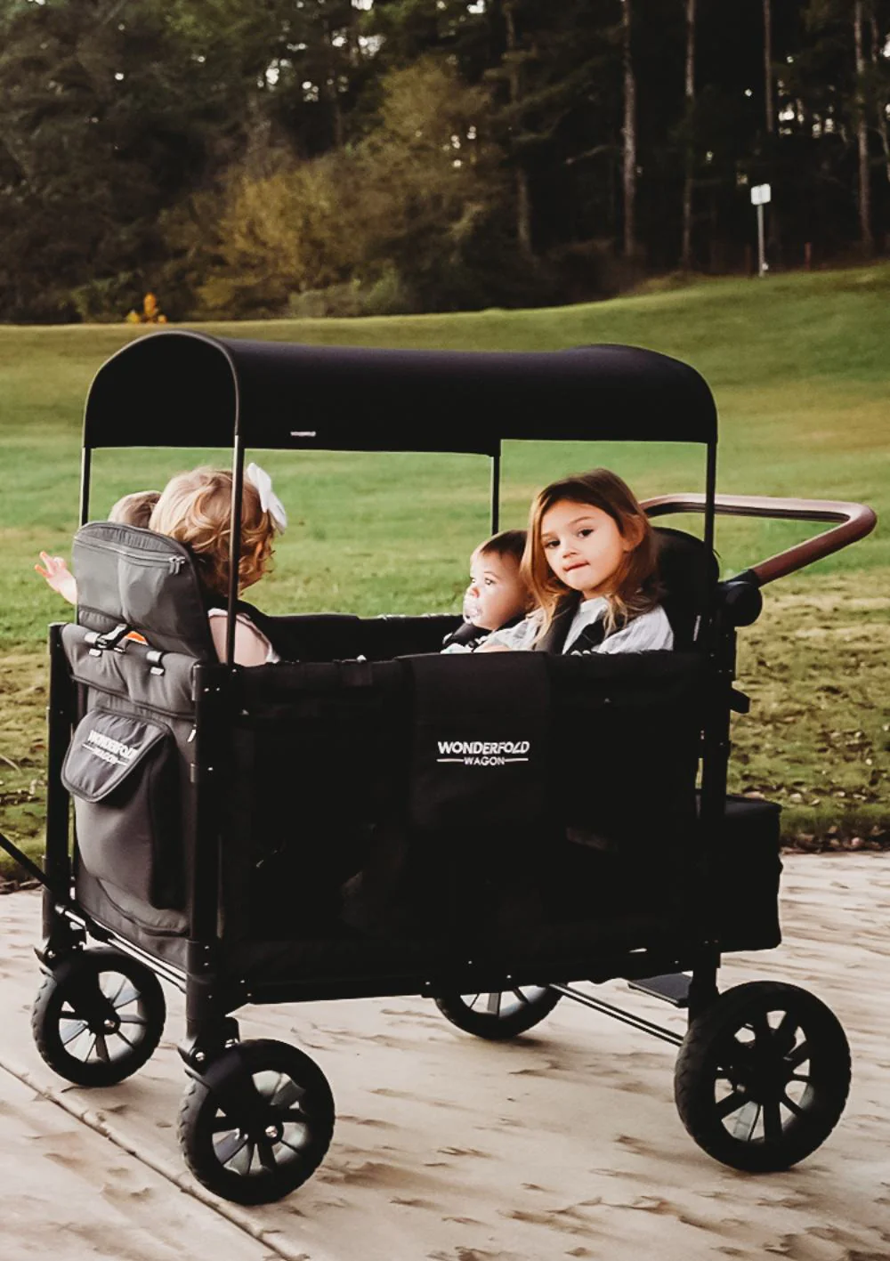 2025 W4 Luxe 4-Sitzer-Familienkinderwagen