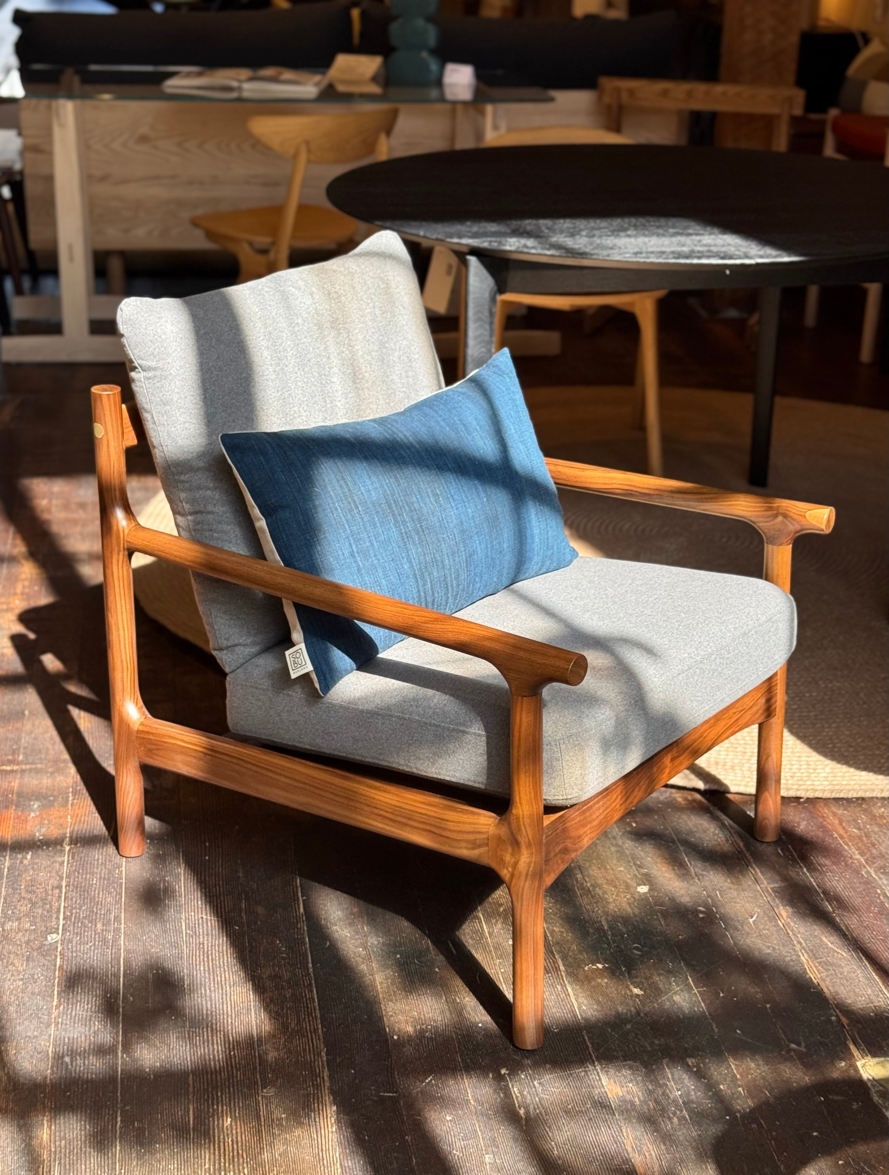 Alma de Oaxaca Cushion - Midnight