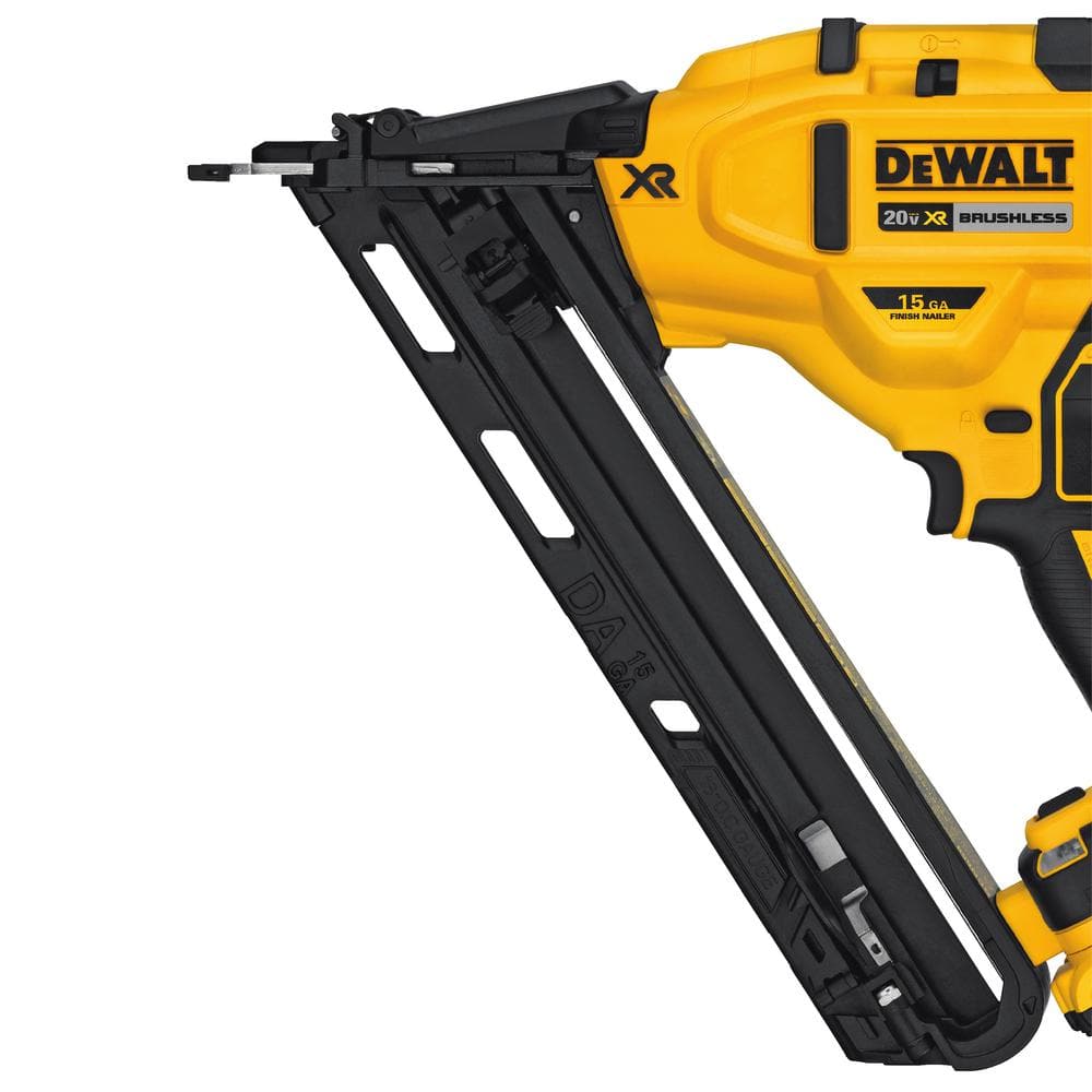2025 15 Ga. Akku-sømpistol med 20V MAX XR Lithium-Ion-vinkelfinish (kun værktøj) DCN650B