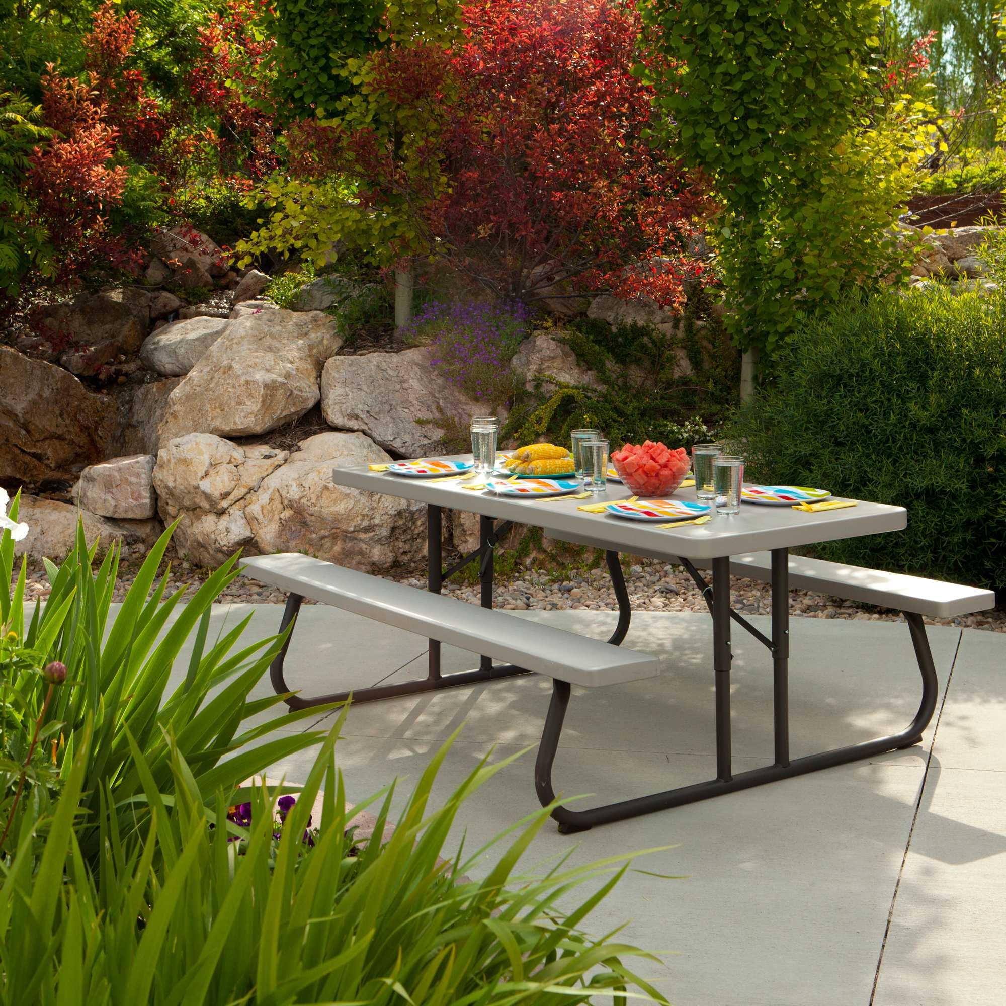 Lifetime 1,83 m Klappbarer Picknicktisch, Farbe: Gips (Kitt), 22119