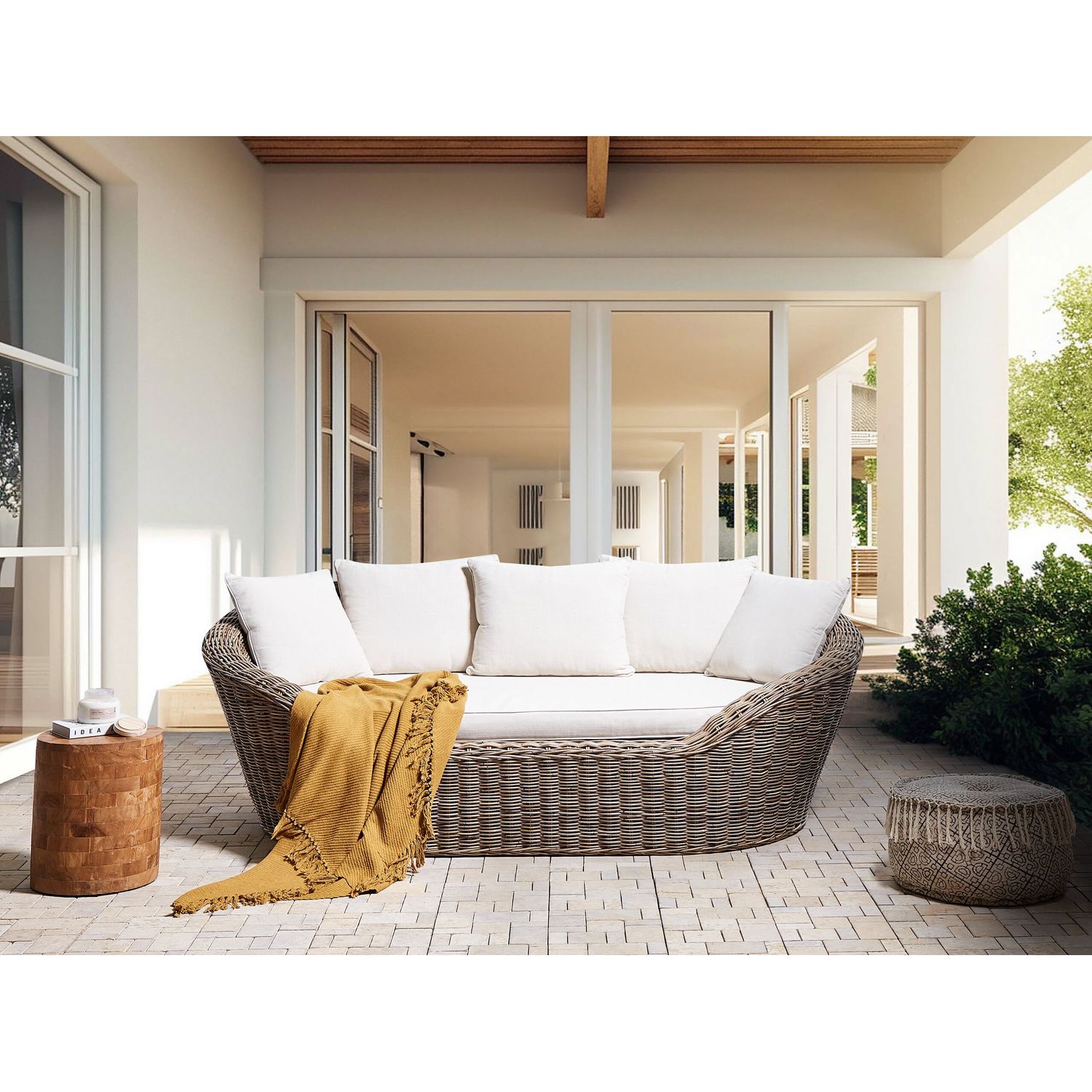 Gartensofa im natürlichen Boho-Stil aus Naturrattan mit Cavo-Kissen – Natur