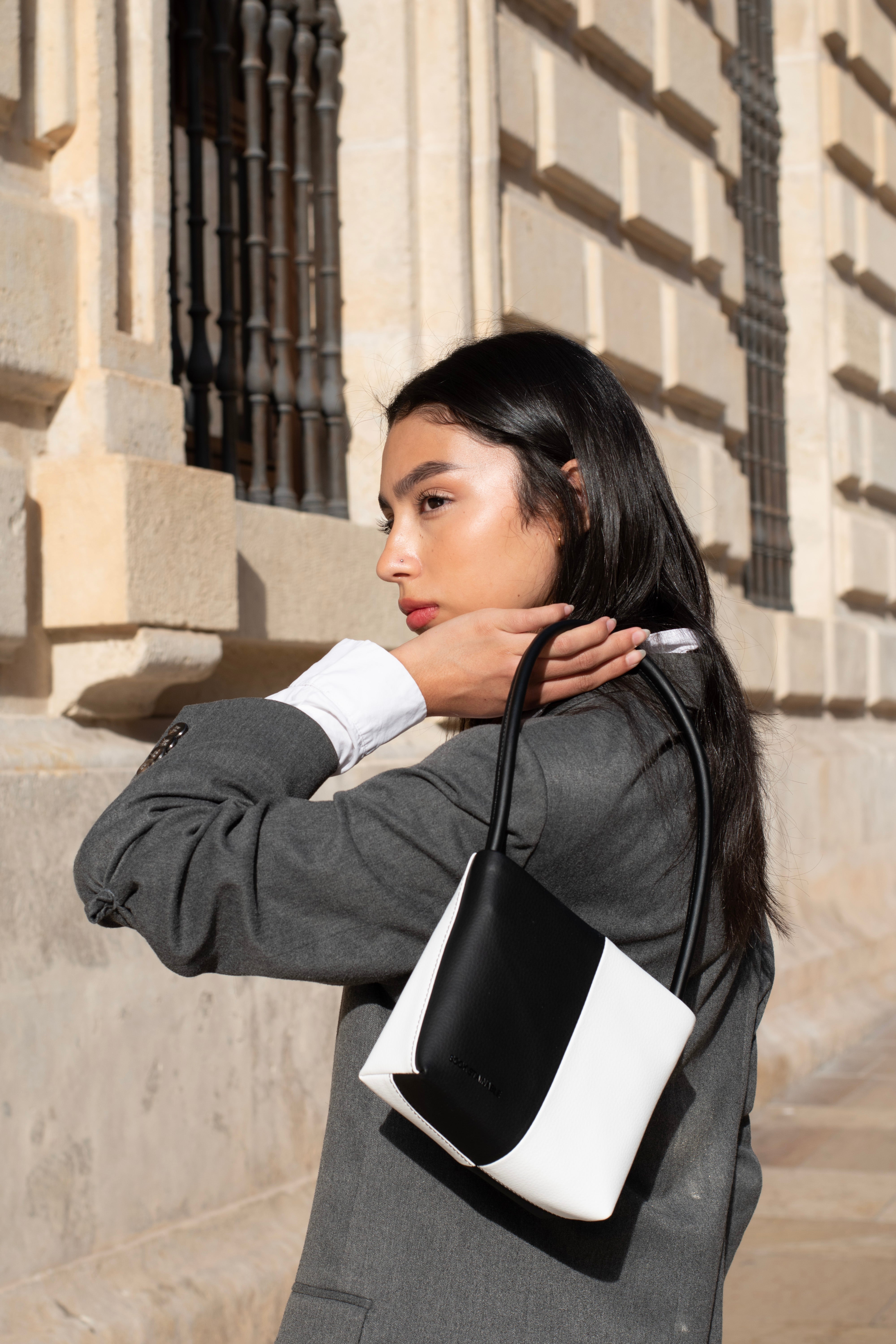 Aria - Apple Leather Midi Shoulder Bag - Black & White