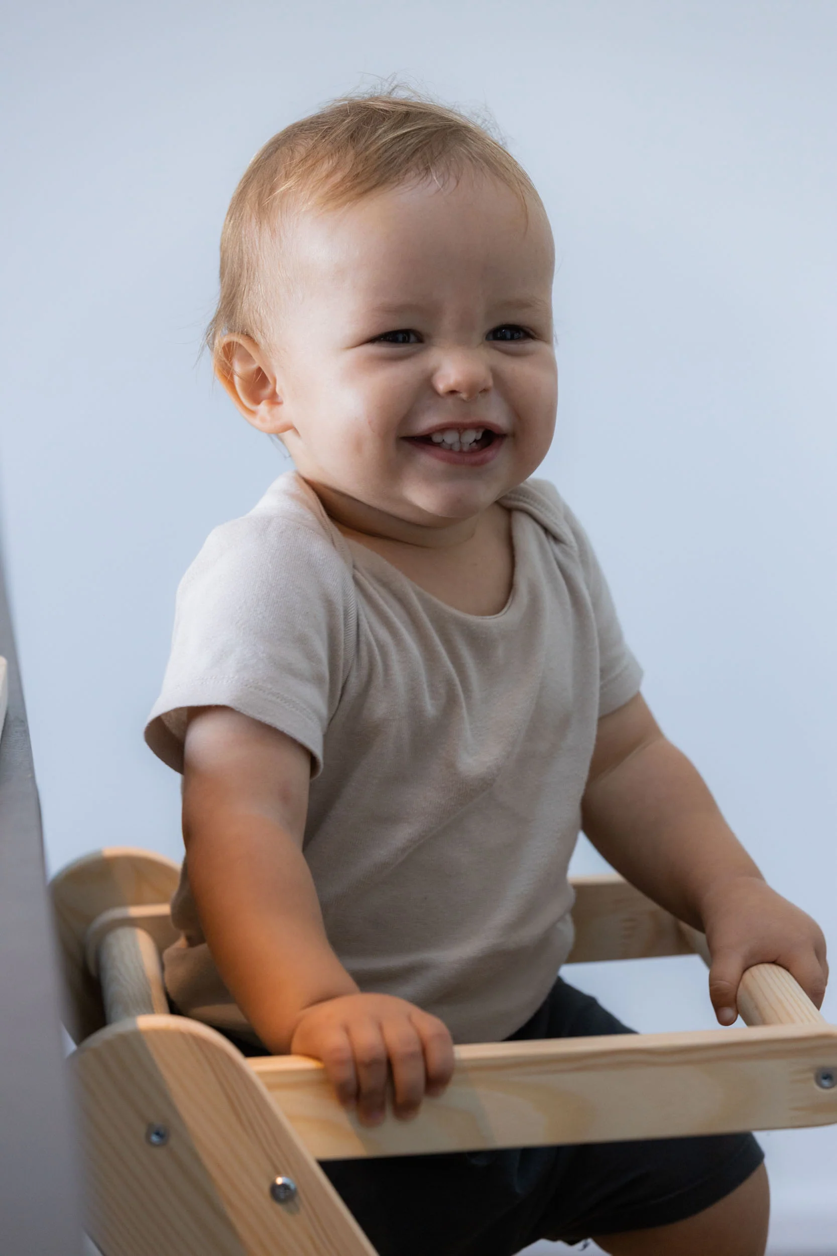 2025 Zwergensache massivt træ, foldbart observationstårn. Til børn fra 2 år.