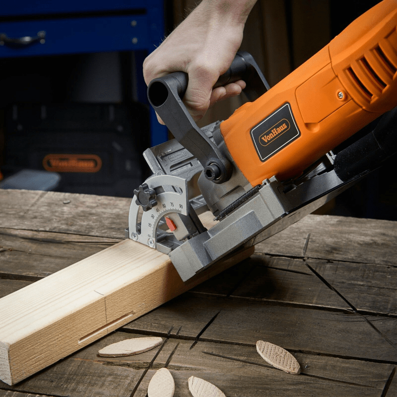 Hochwertiges Montagewerkzeug für die Holzbearbeitung mit Flachdübeln