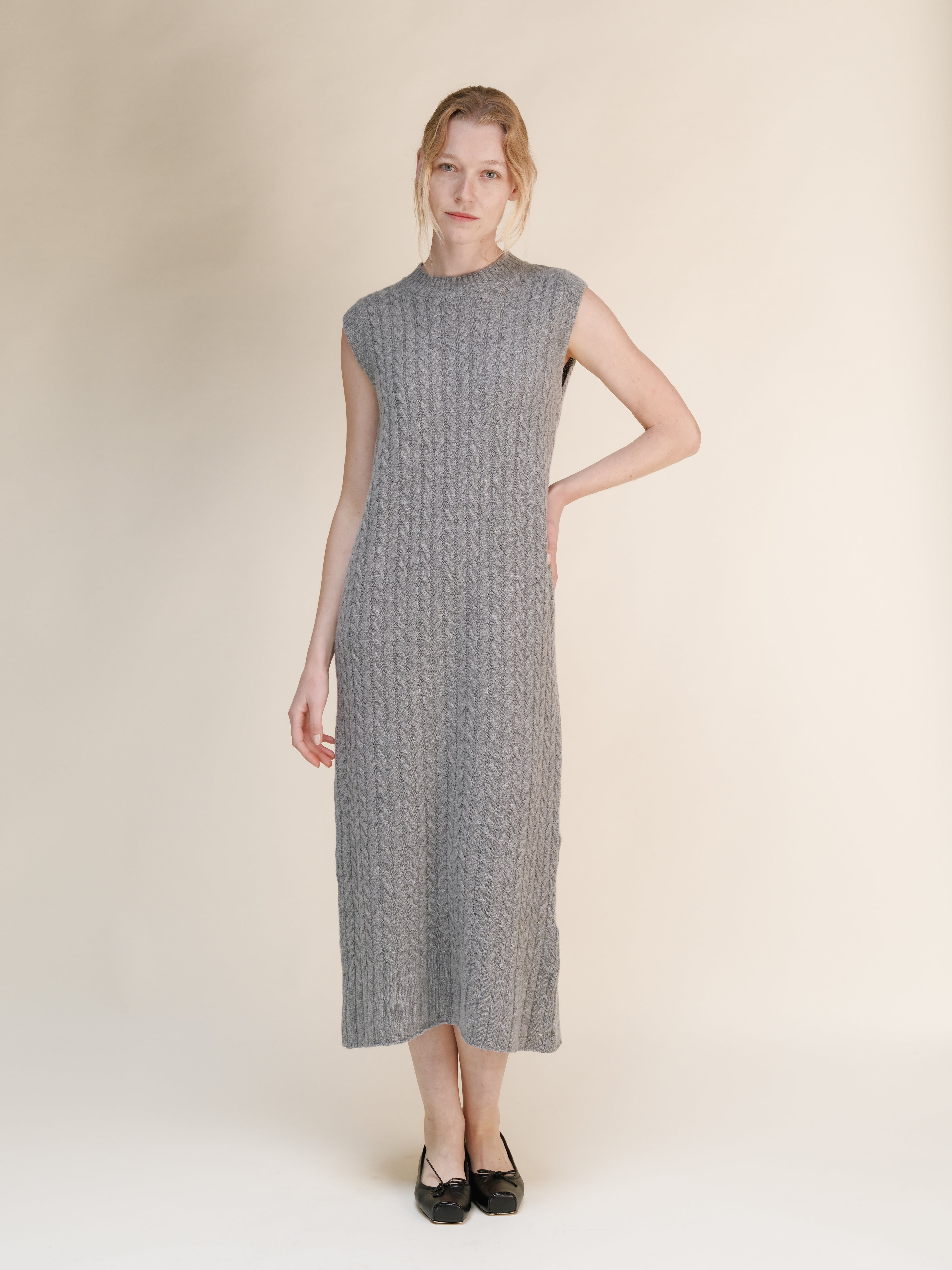 Wool & Cashmere Mix Sleeveless Cable Knit Dress