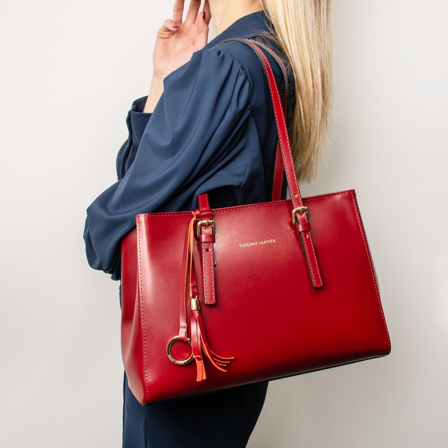 TL Bag - Leather shoulder bag | TL142037