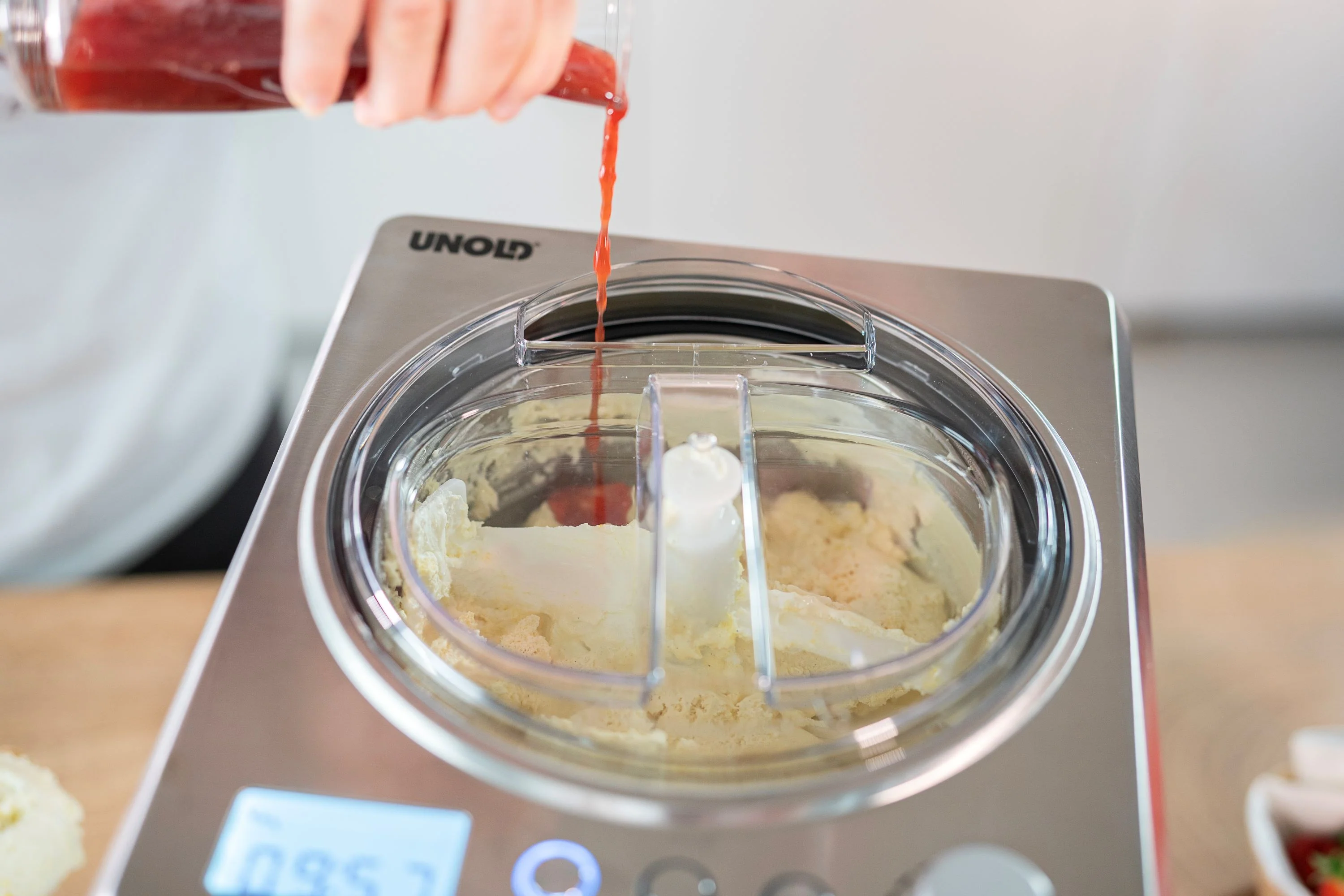 2025 Professional Eismaschine – 2 l Fassungsvermögen, schnell und cremig