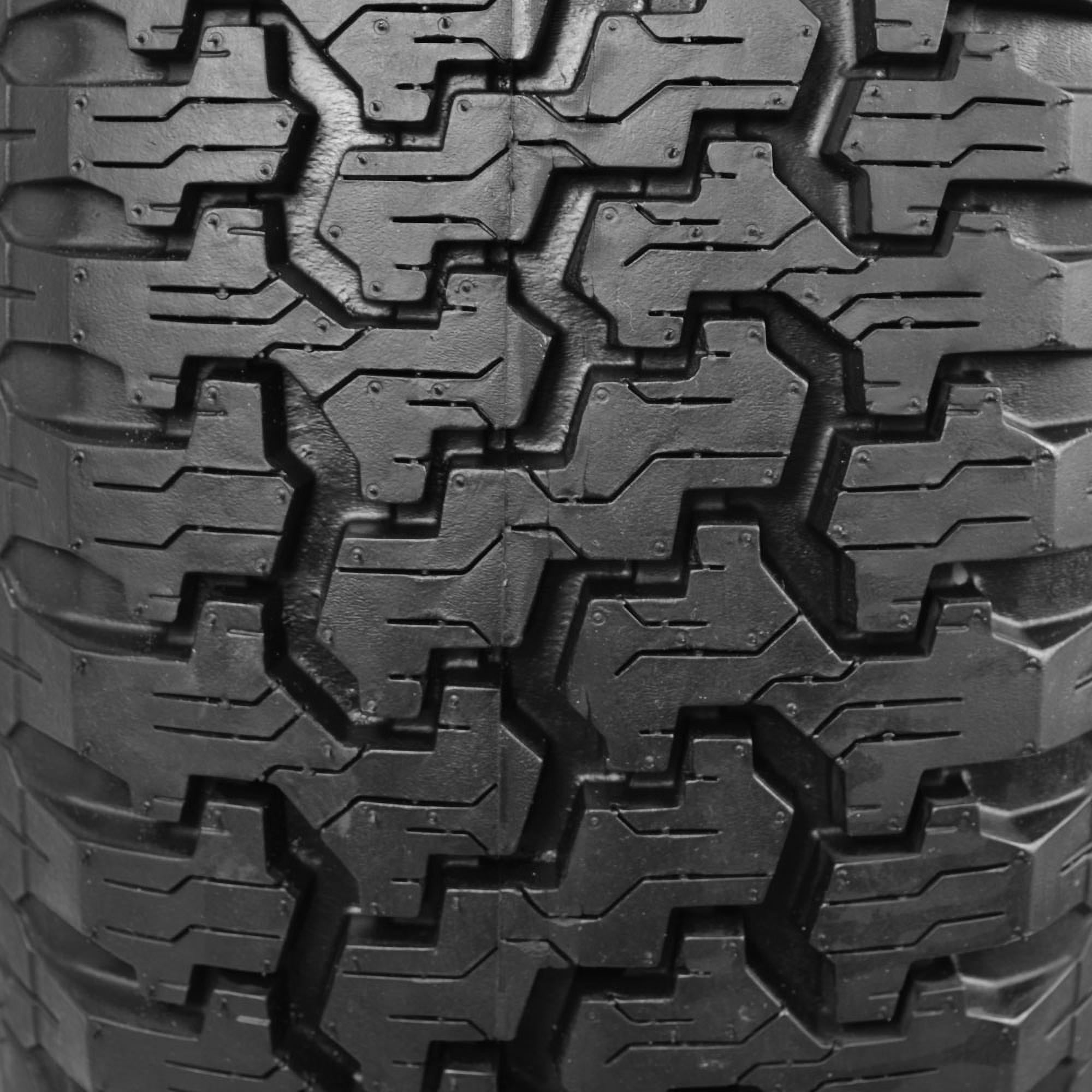 2025 Goodyear Wrangler Radial Helårsdæk 235/75R15 105S