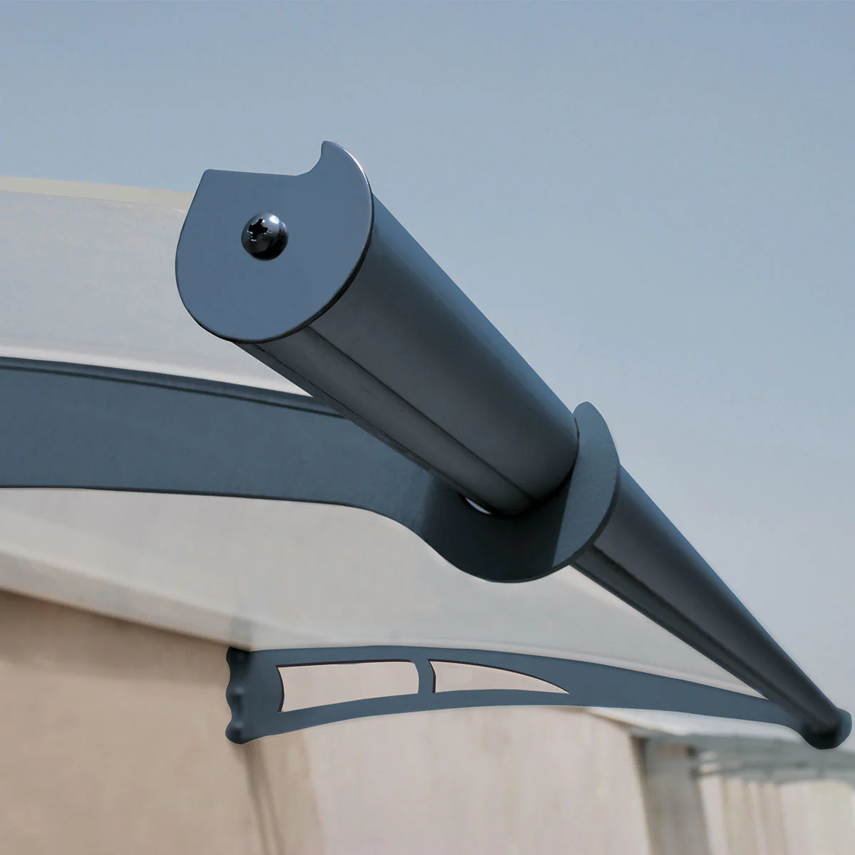 2025 Palram Canopia Aquila 1500 – Elegant og vejrbestandig døråbningsskur