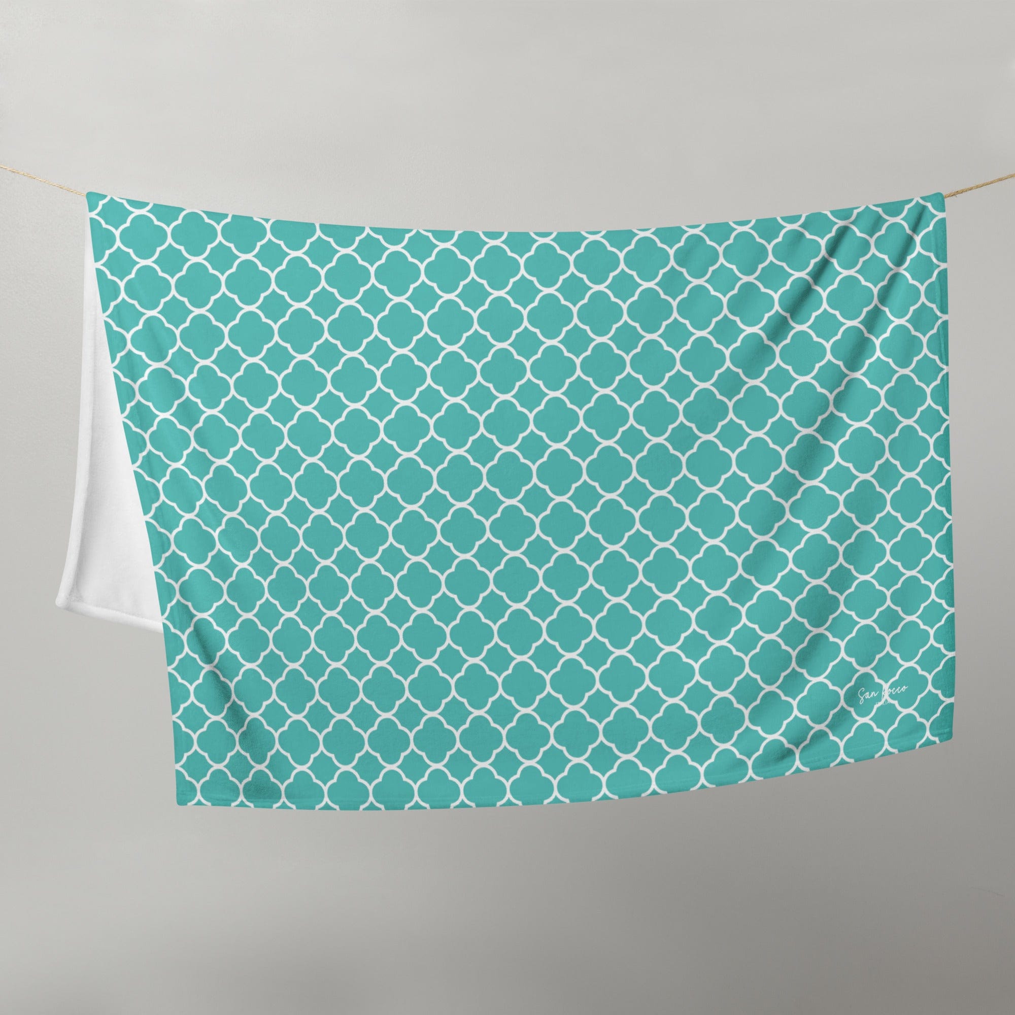 Turquoise Quatrefoil Throw Blanket
