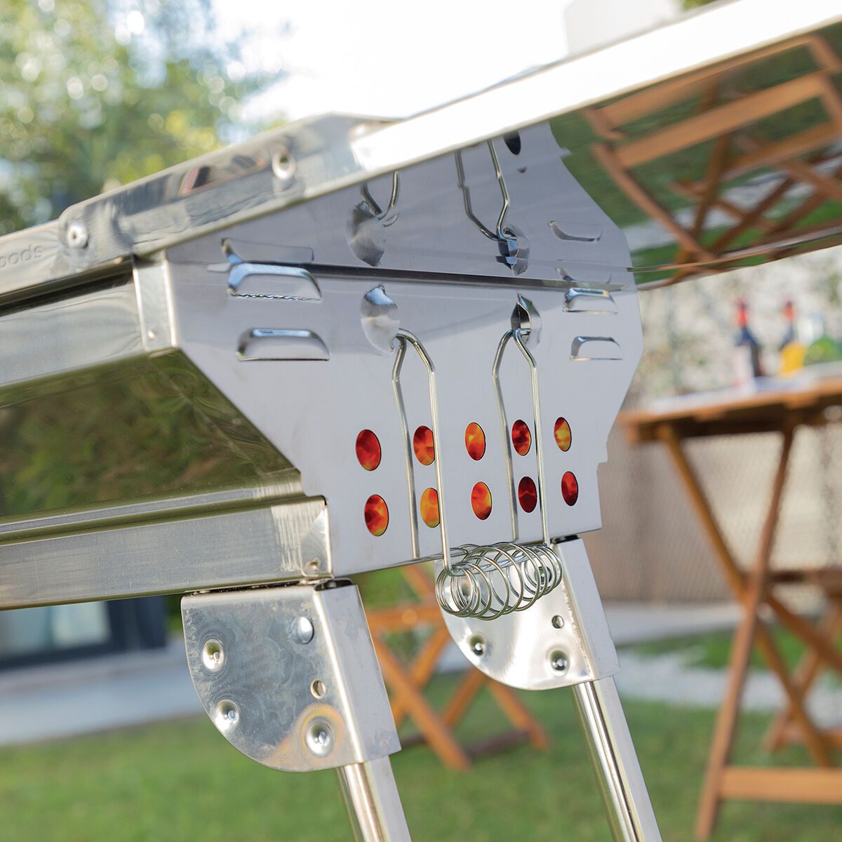 Innovagoods Edelstahl-Klappgrill für Holzkohle