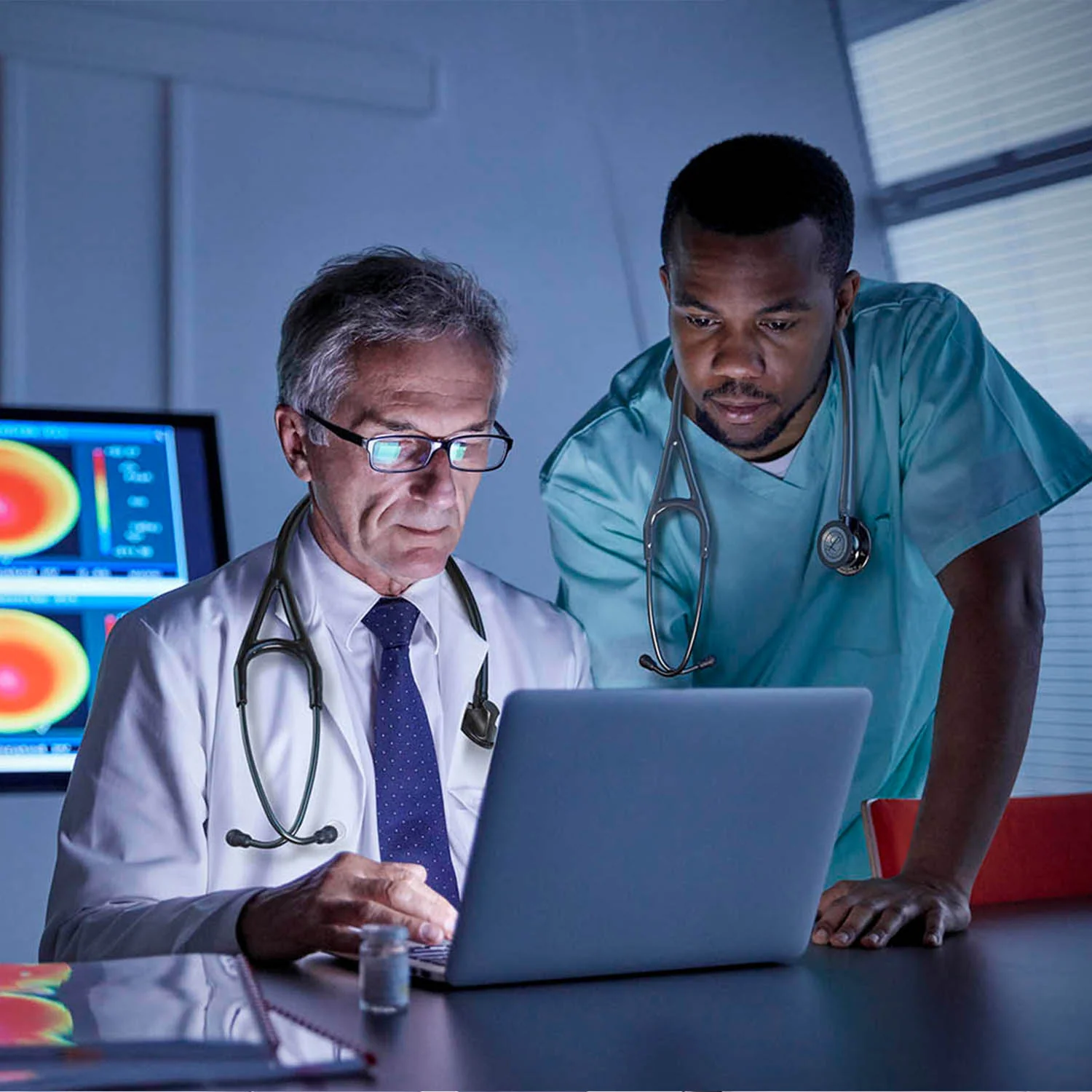 2025 Littmann Master Cardiology Stetoskop: Sort og Røg 2176