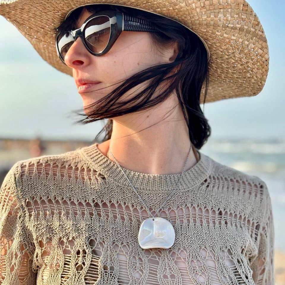 Perla | Handcrafted pearl-white ceramic necklace (large)