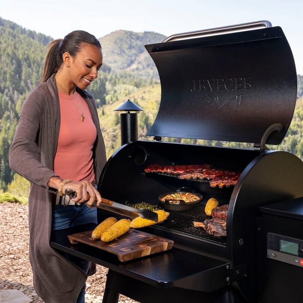 Traeger Pro 780 Grill
