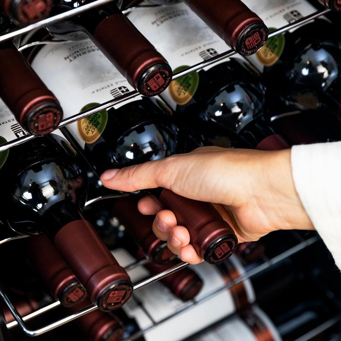 Bolero GrandSommelier 2450 Noir Compresseur