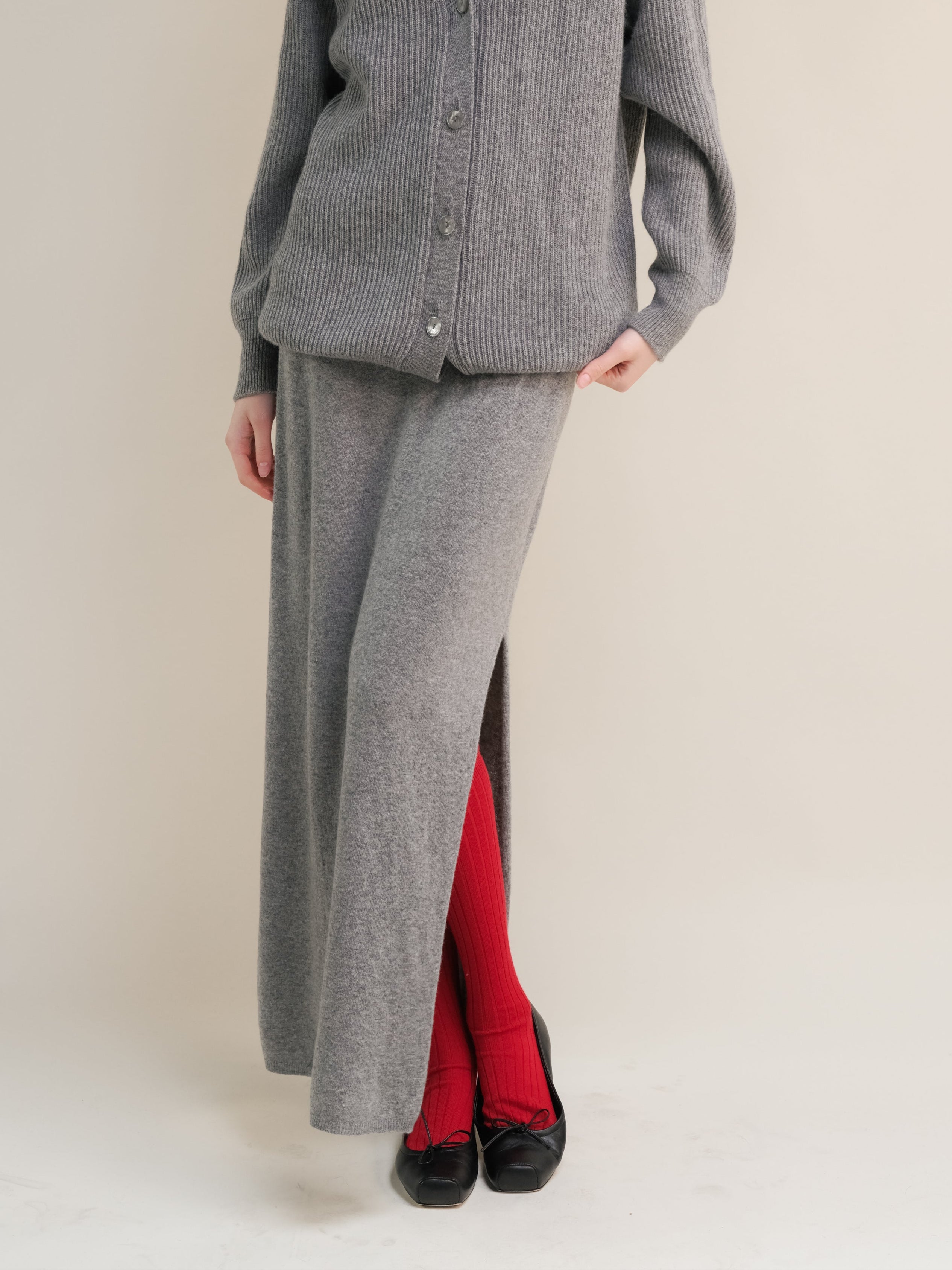 Cashmere Blend High-Waist Long Skirt With Side Slit (3D-Knit)