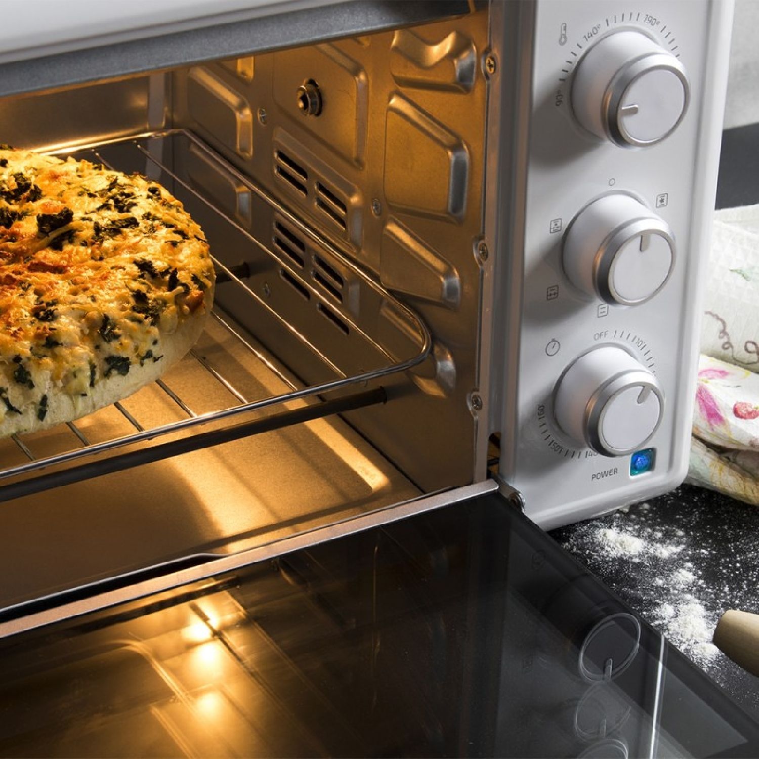 Cecotec Bake Toast 3090 Weißer Tischbackofen