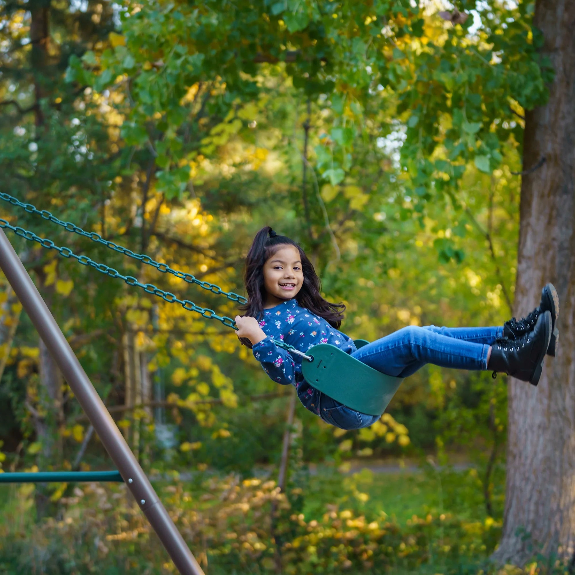 2025 Lifetime børnegyngesæt i metal med 2 gynger og trapezstang – 9 fod (91137)