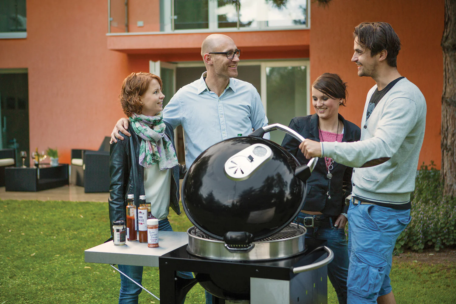 Napoleon Kugelgrill 2025 (Ø 57 cm) mit Wagen