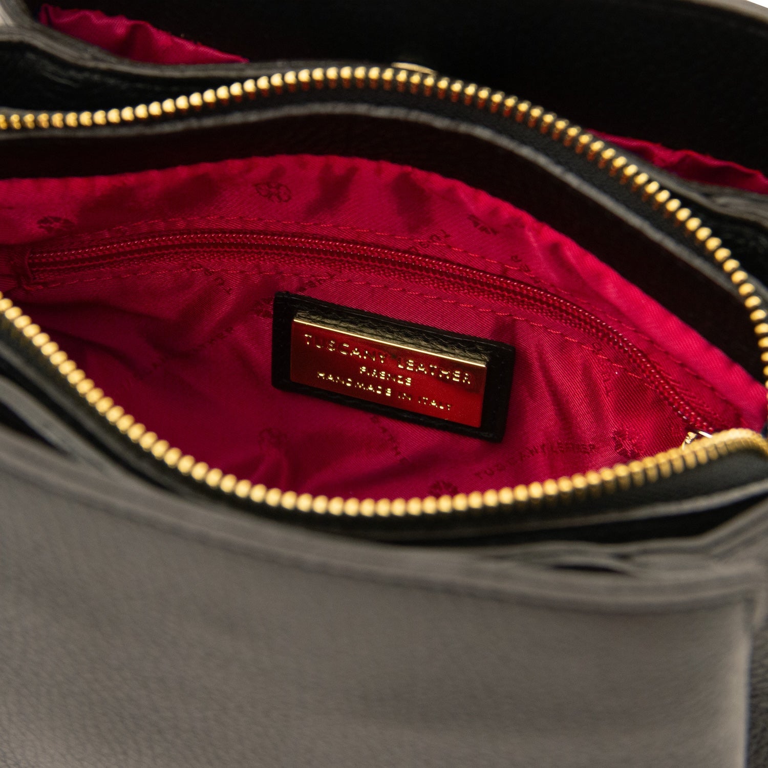 Abby - Leather shoulder bag | TL142500