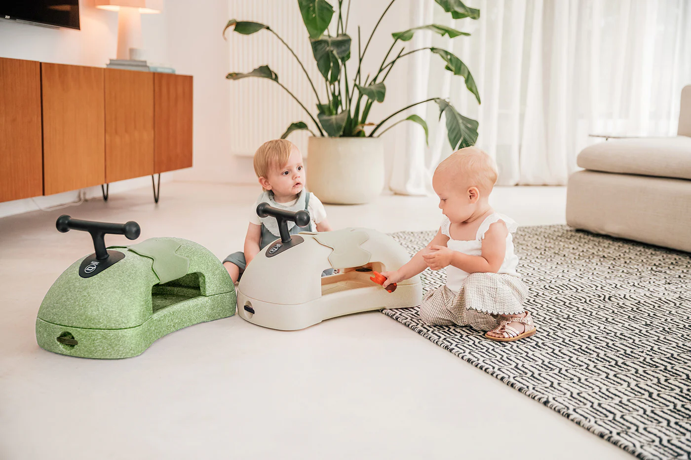 2025 Scoot and Ride Mein erster 3-in-1-Rollator und Scooter – Olive