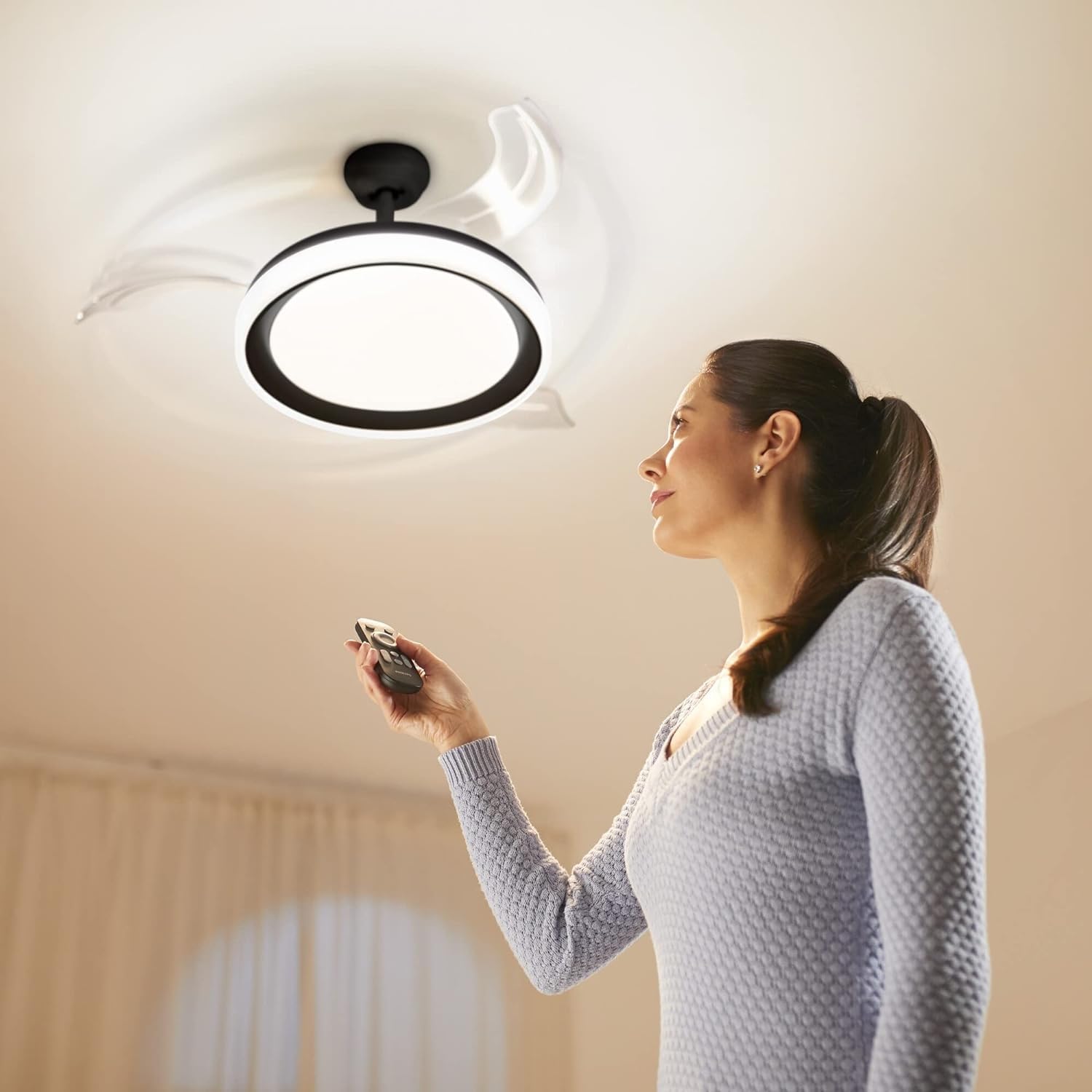Ventilateur de plafond Philips Lighting Atlas avec éclairage LED et télécommande 106 cm Nickel