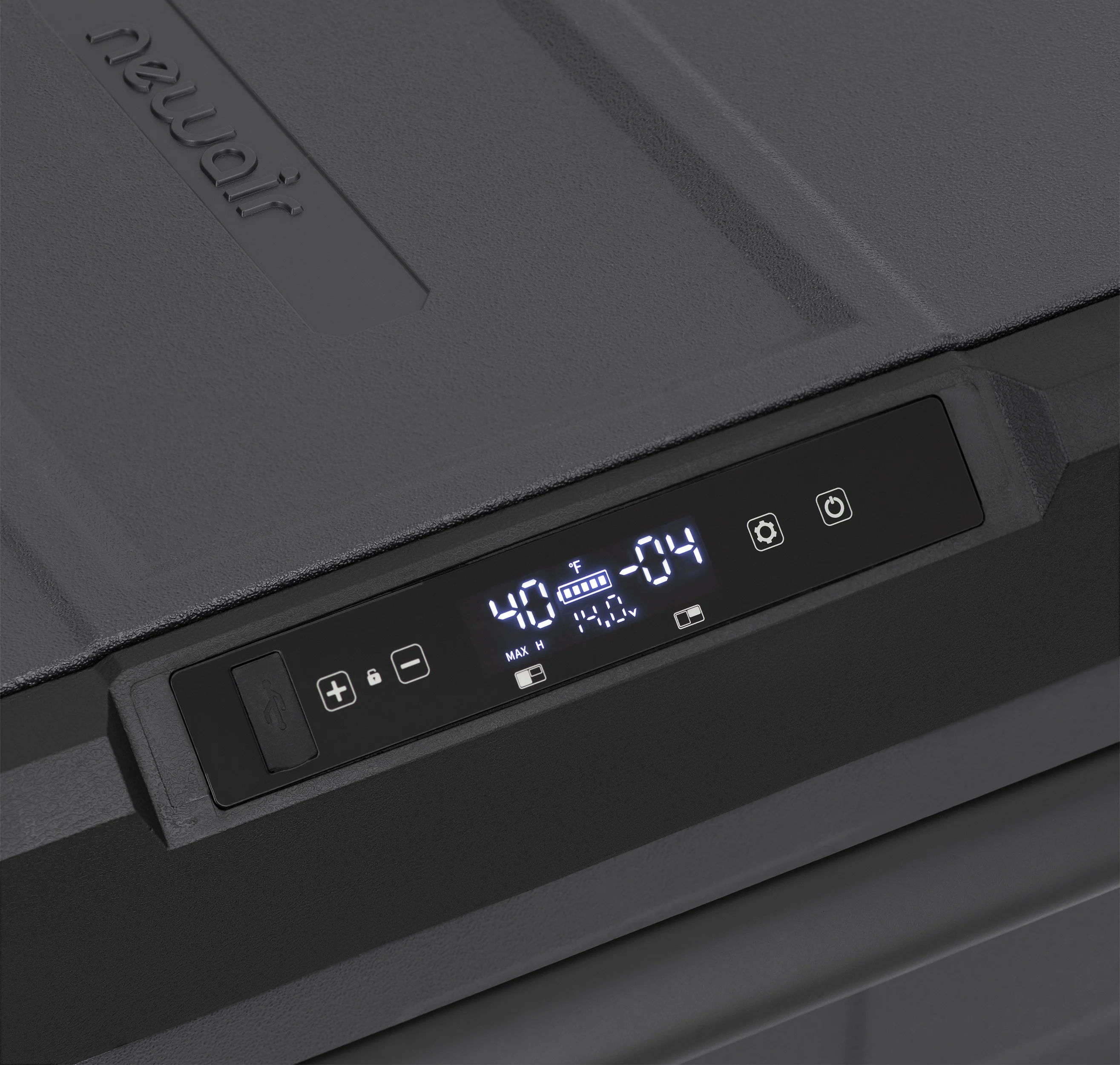 2025 Newair® Bærbar Elektrisk Campingkøletaske. 80 liter. 12V/24V DC