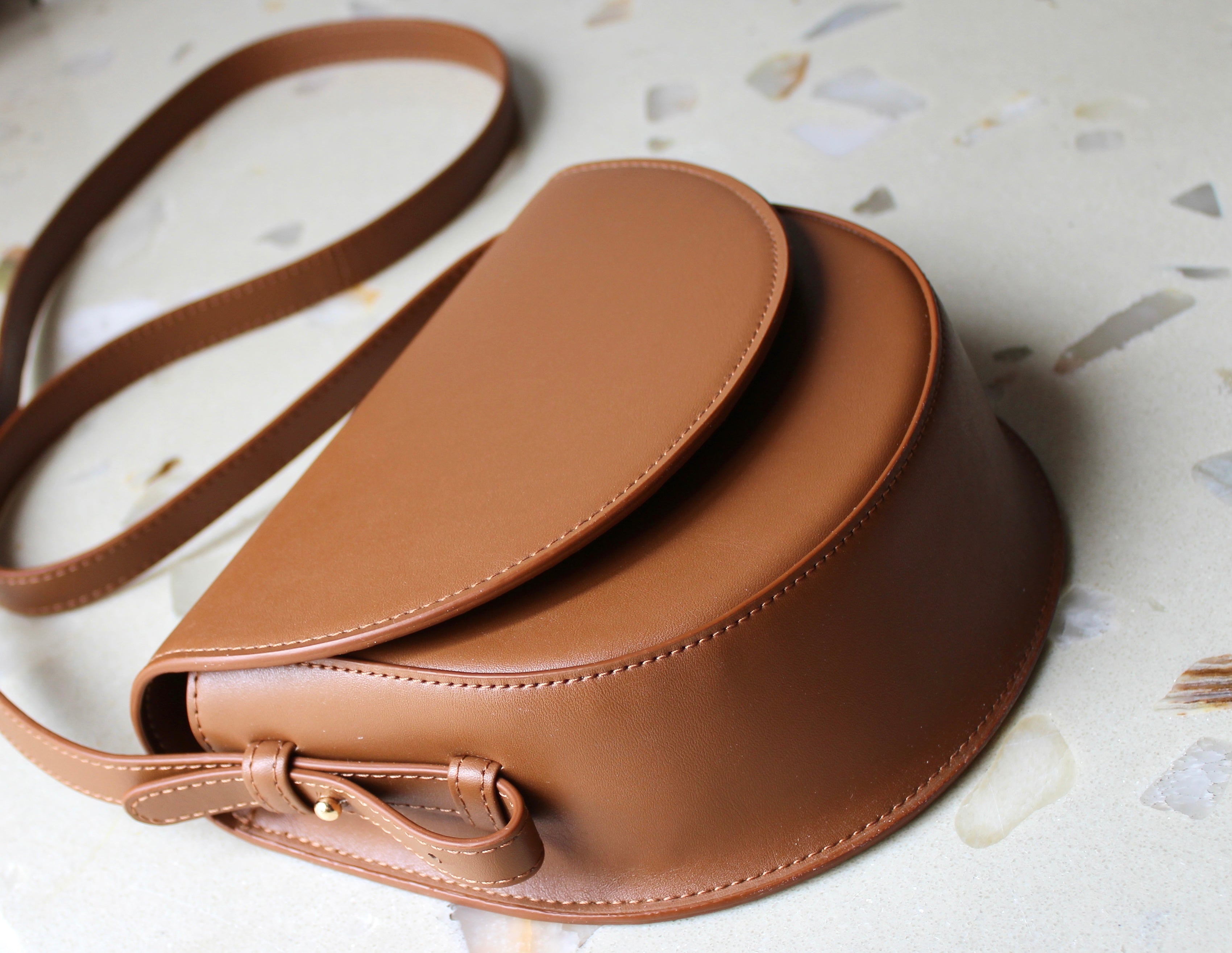 Coco - Apple Leather Saddle Bag - Brown