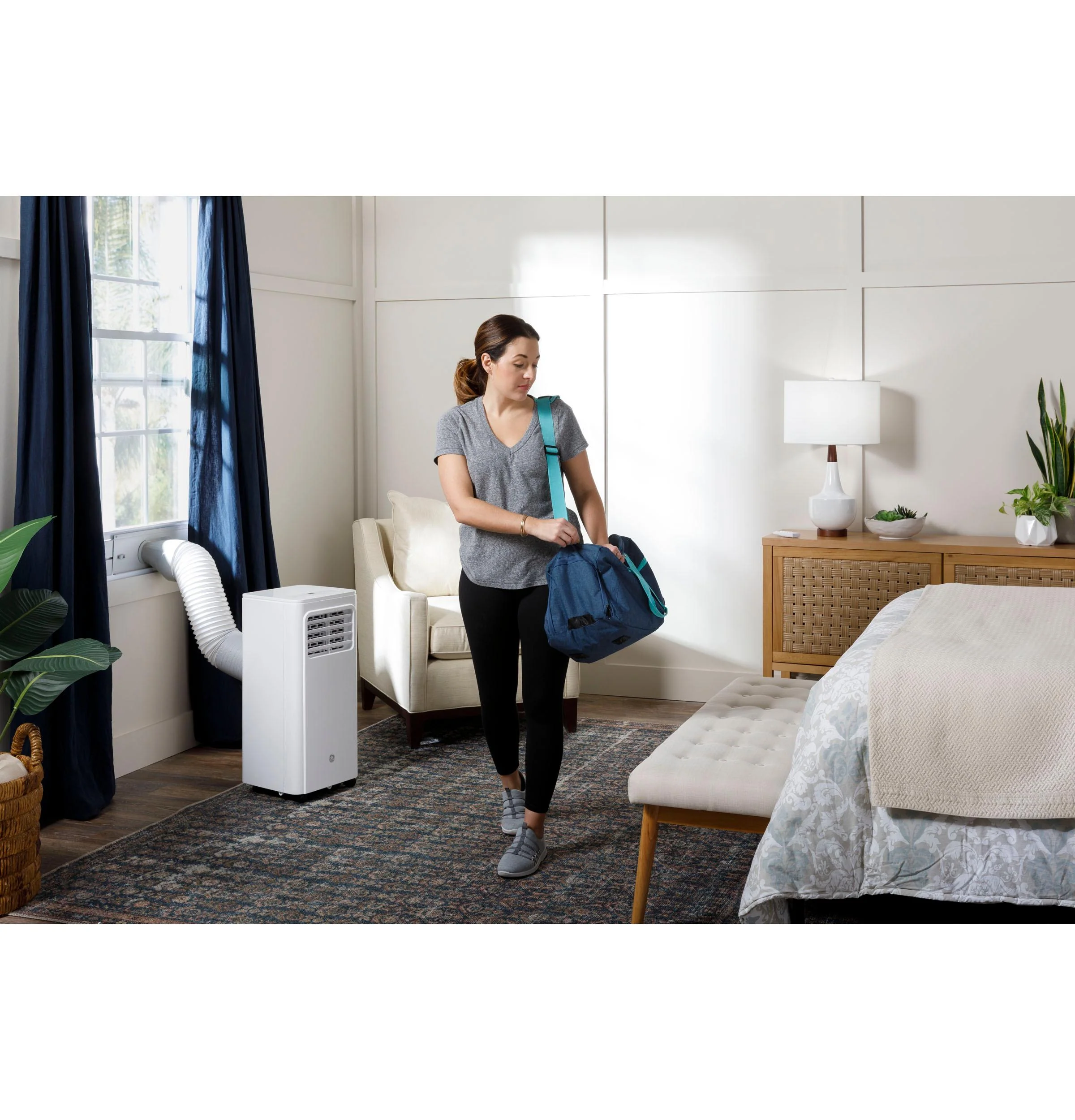 2025 GE Appliances APMS06BWF – 6.000 BTU bærbar klimaanlæg til små rum (op til 23 m²)