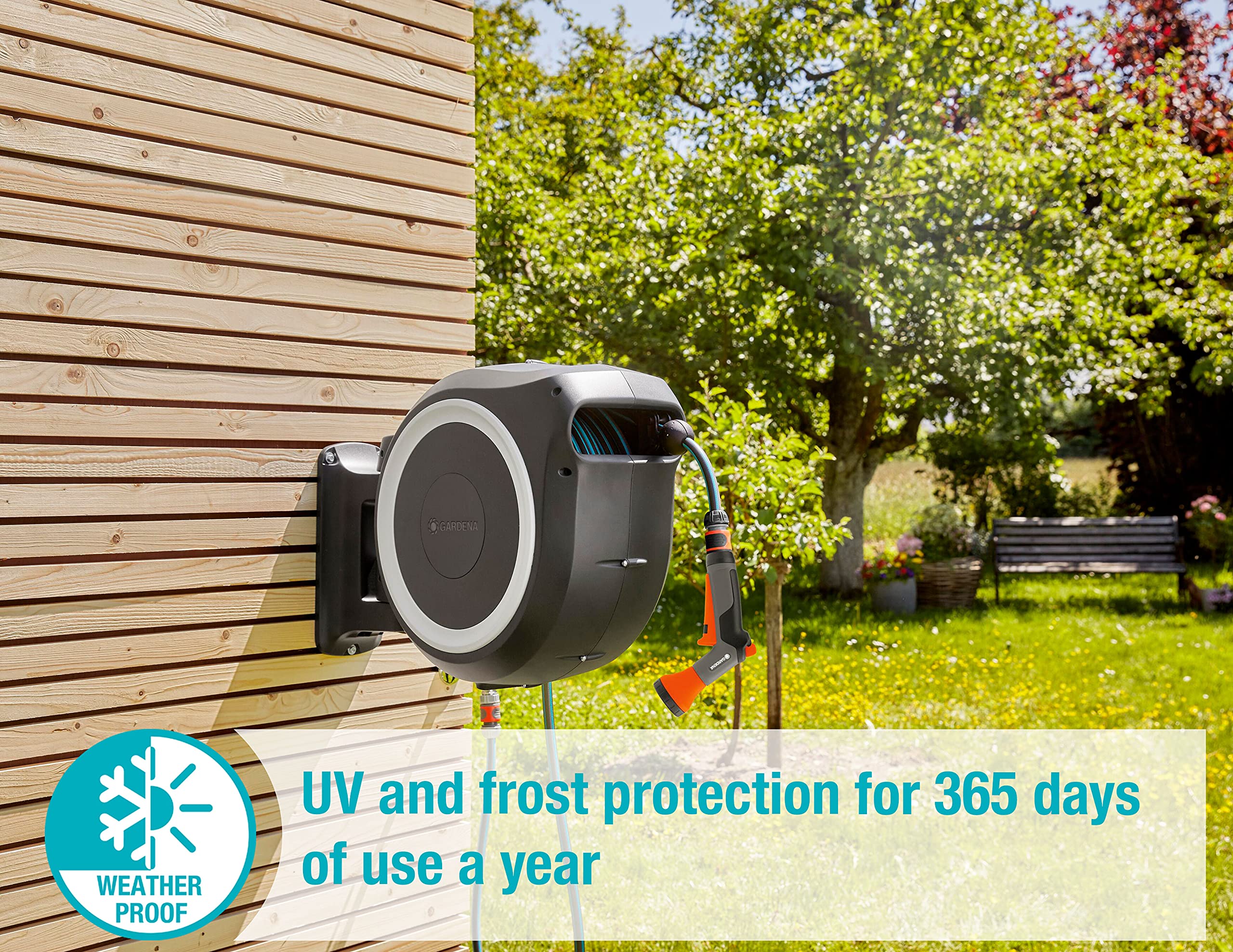 Gardena RollUp L Wand-Schlauchaufroller (Weiß) 30 m mit ecoPulse Reinigungspistole (Modelljahr 2025)