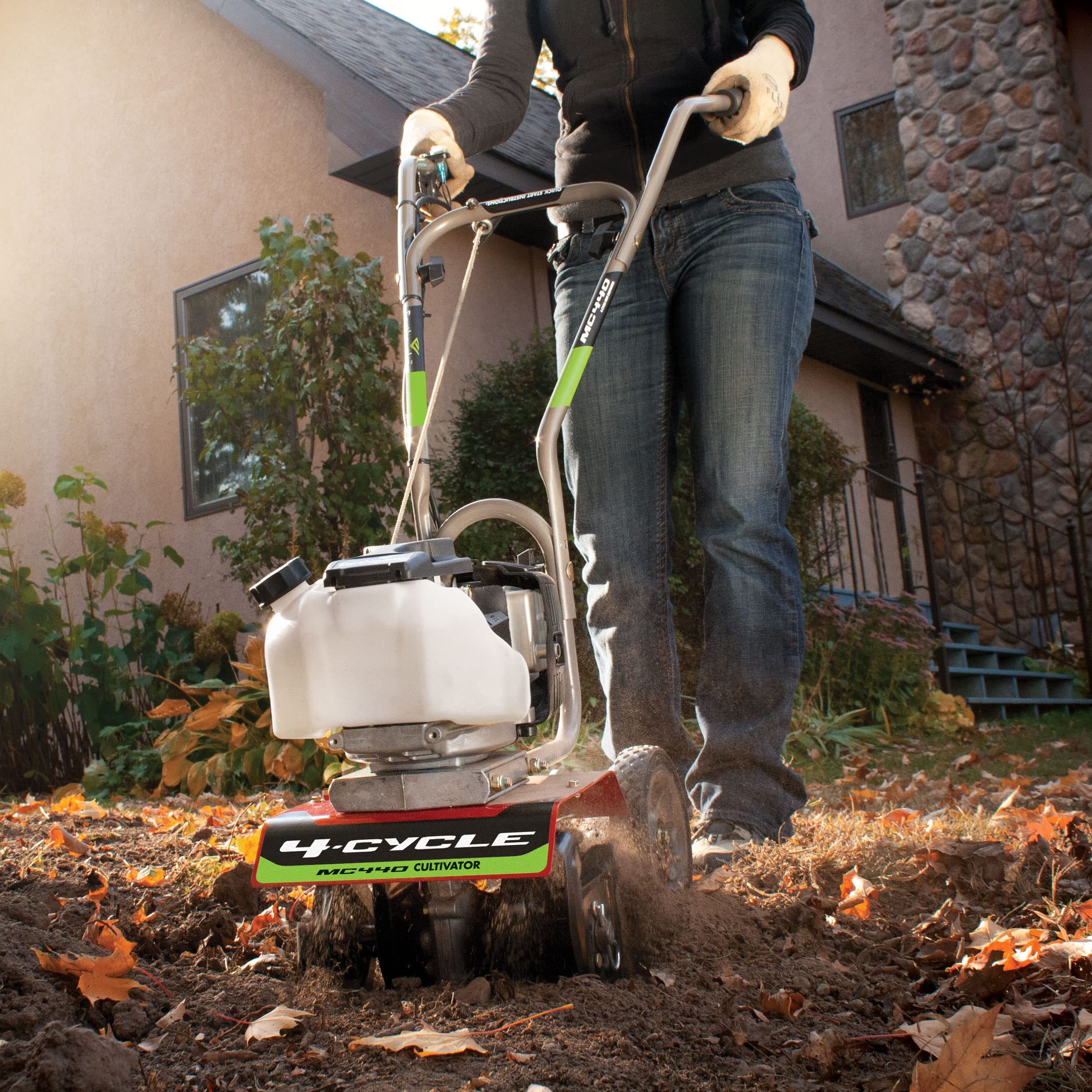 Cultivateur Earthquake 12802 avec moteur 4 temps