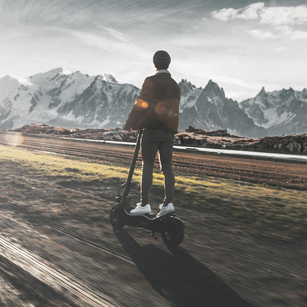 Bongo Series Z Offroad Dunkelgrün