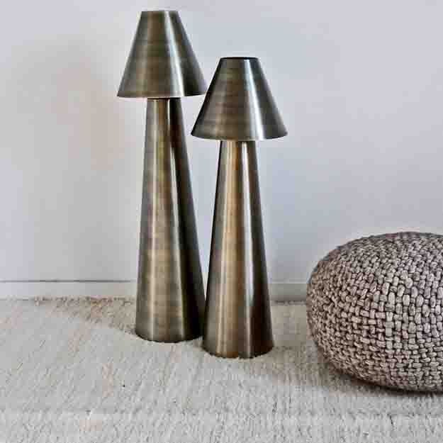 2025 Gulvlampe, ældet bronzemetal, Ø26x93 cm, E27 - OPLP0001