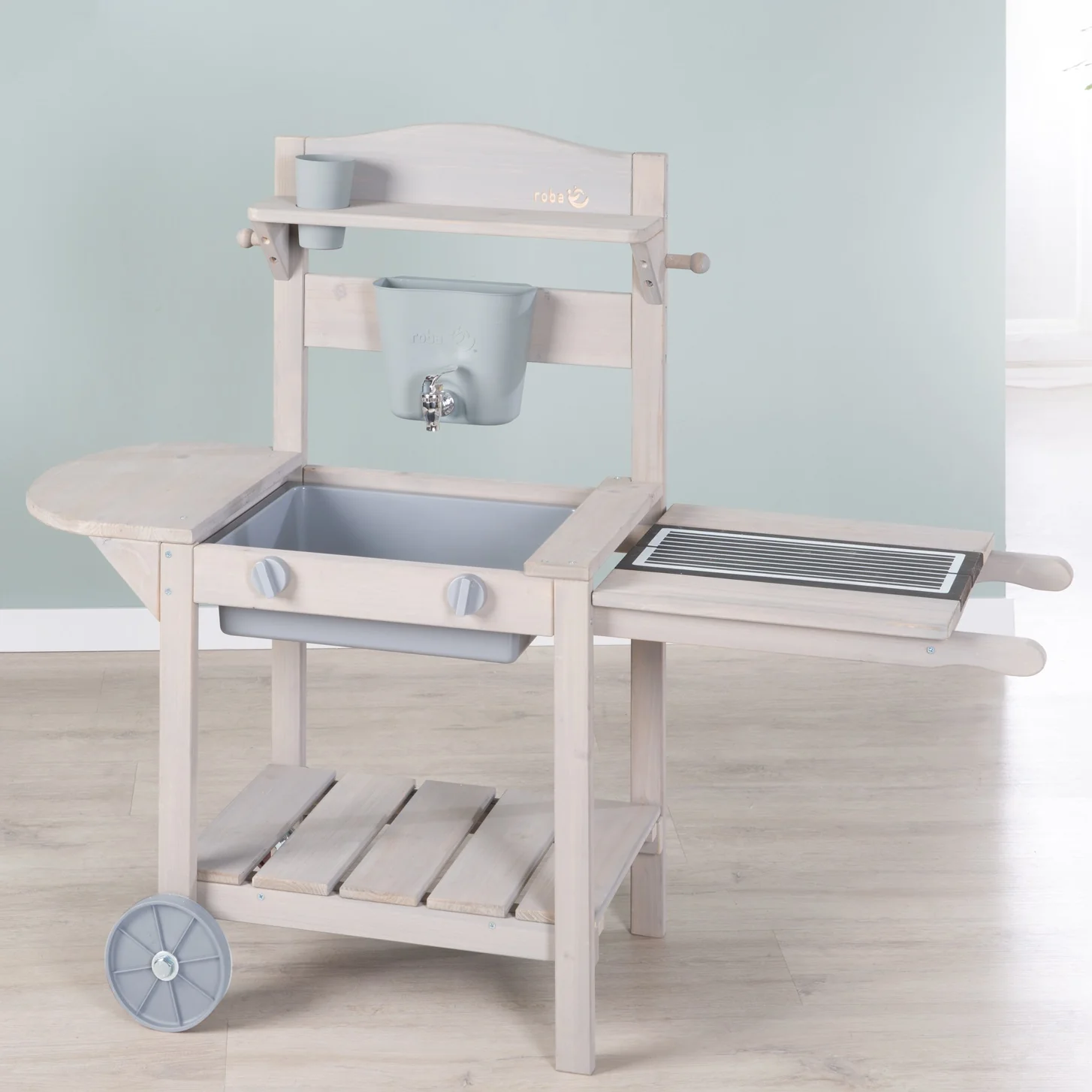 Mobile Spielküche „Mud & Play BBQ“ für Kinder – FSC-zertifiziertes Holz – geprägte graue Oberfläche