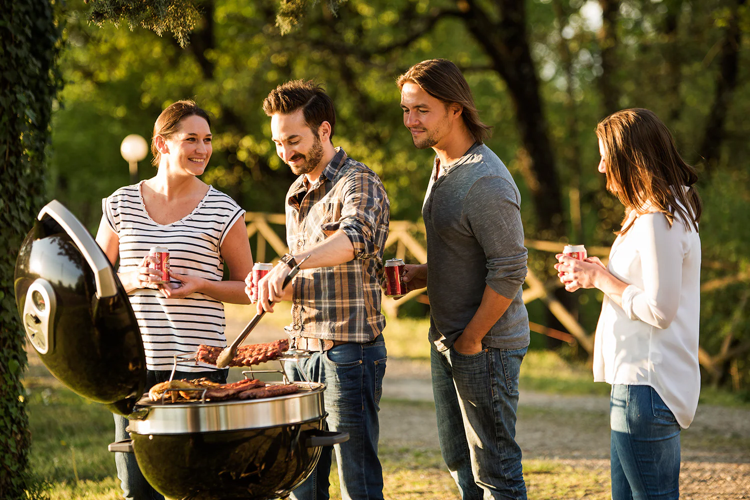 Napoleon Holzkohlegrillkugel 2025 Ø 57 cm mit gusseisernem Grillrost