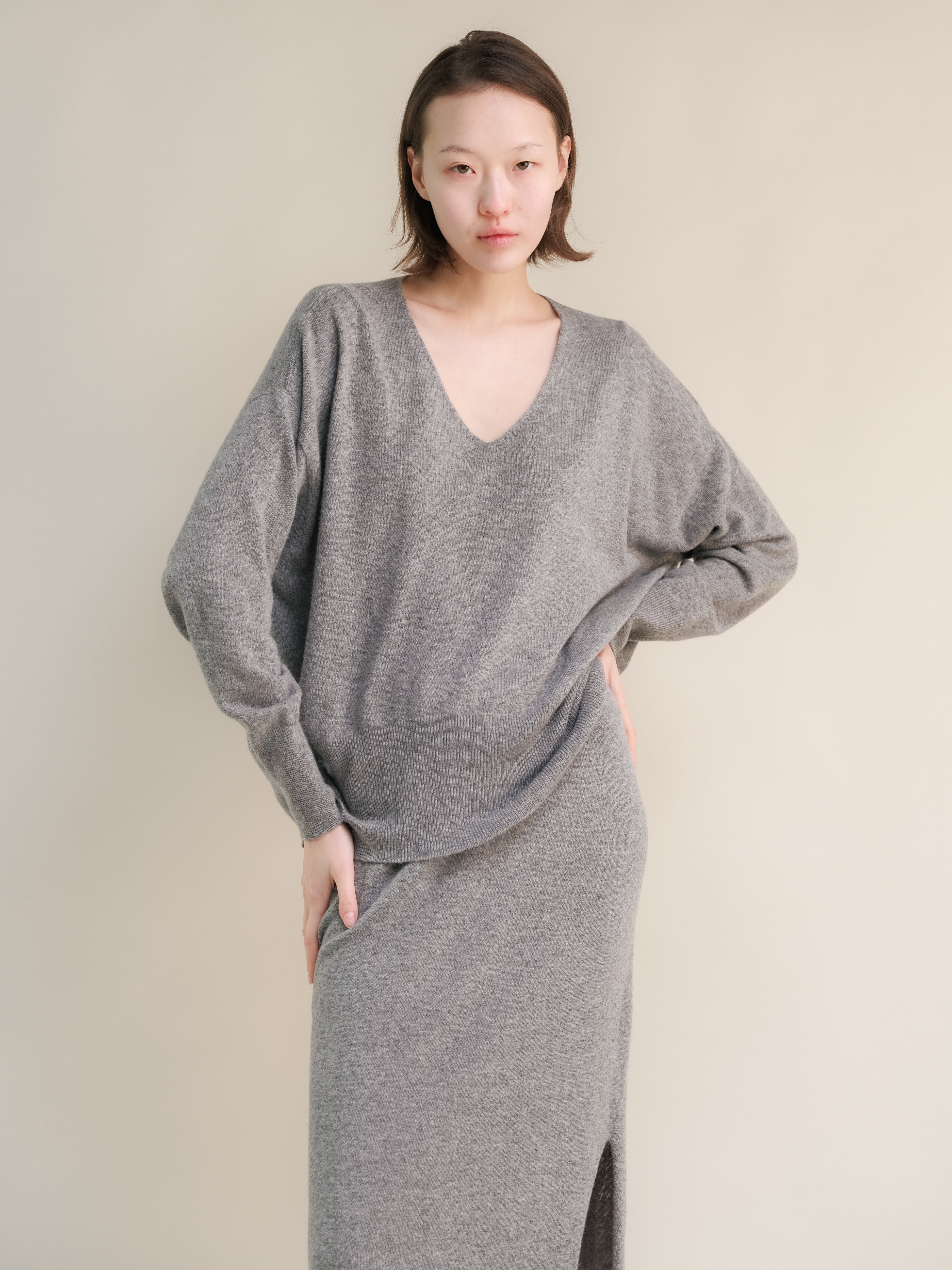 Wool & Cashmere Mix Maxi V-Neck Sweater
