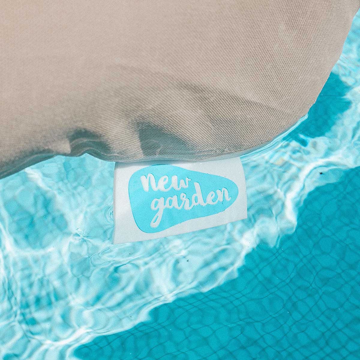 Robuste, aufblasbare Sonnenliege für Garten und Pool (schwimmend) Illetes