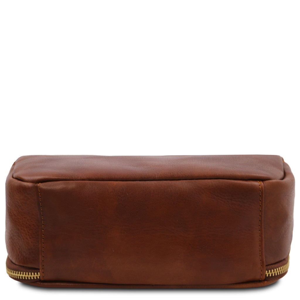 Marvin - Leather toiletry bag | TL142326