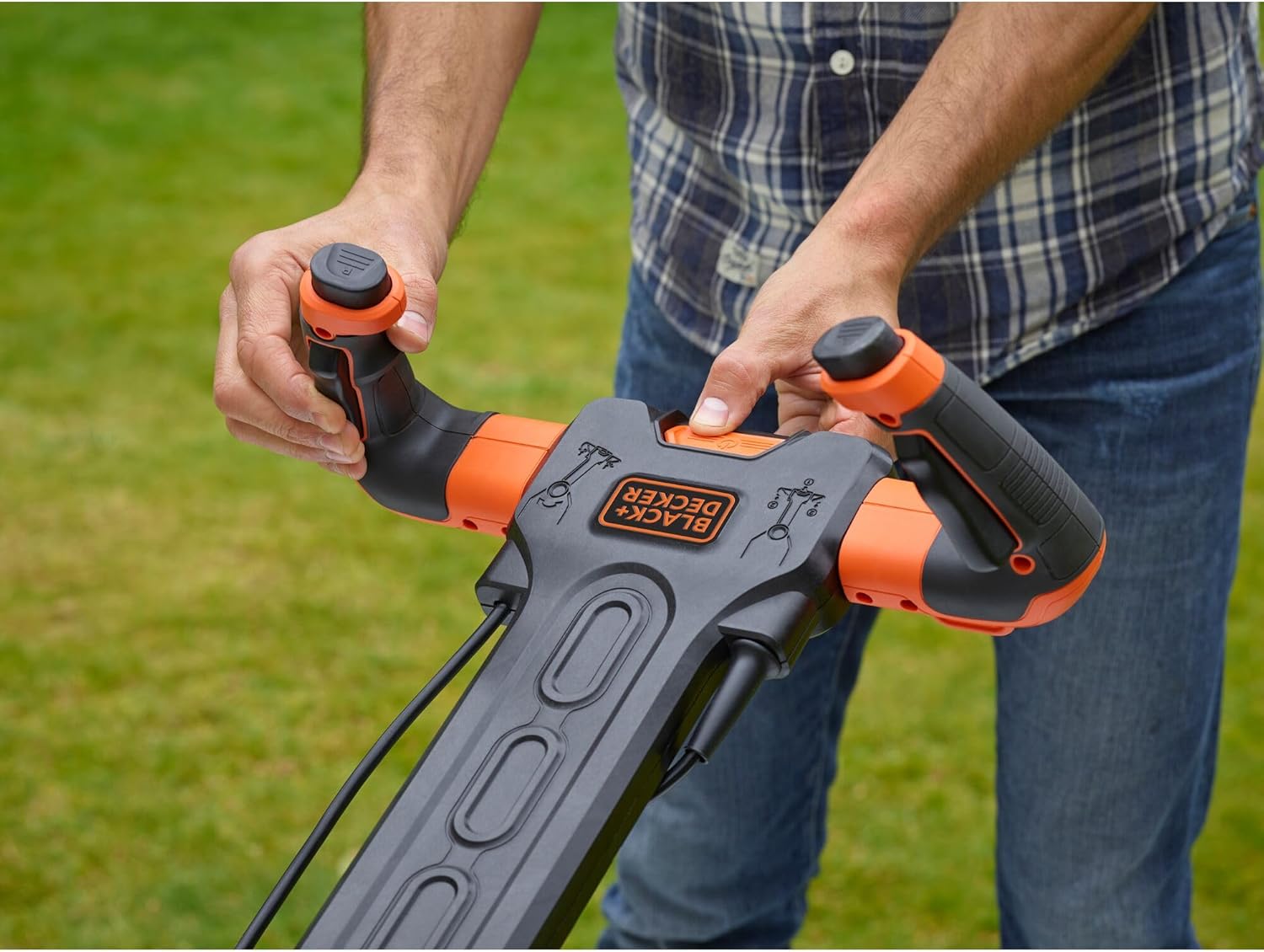 BLACK+DECKER BEMW471ES, 1600-W-Elektrorasenmäher, 38 cm Schnittbreite, 6 einstellbare Schnitthöhen (20, 30, 40, 50, 60 und 70 mm), EASYSTEER 3-Positionen-Griff
