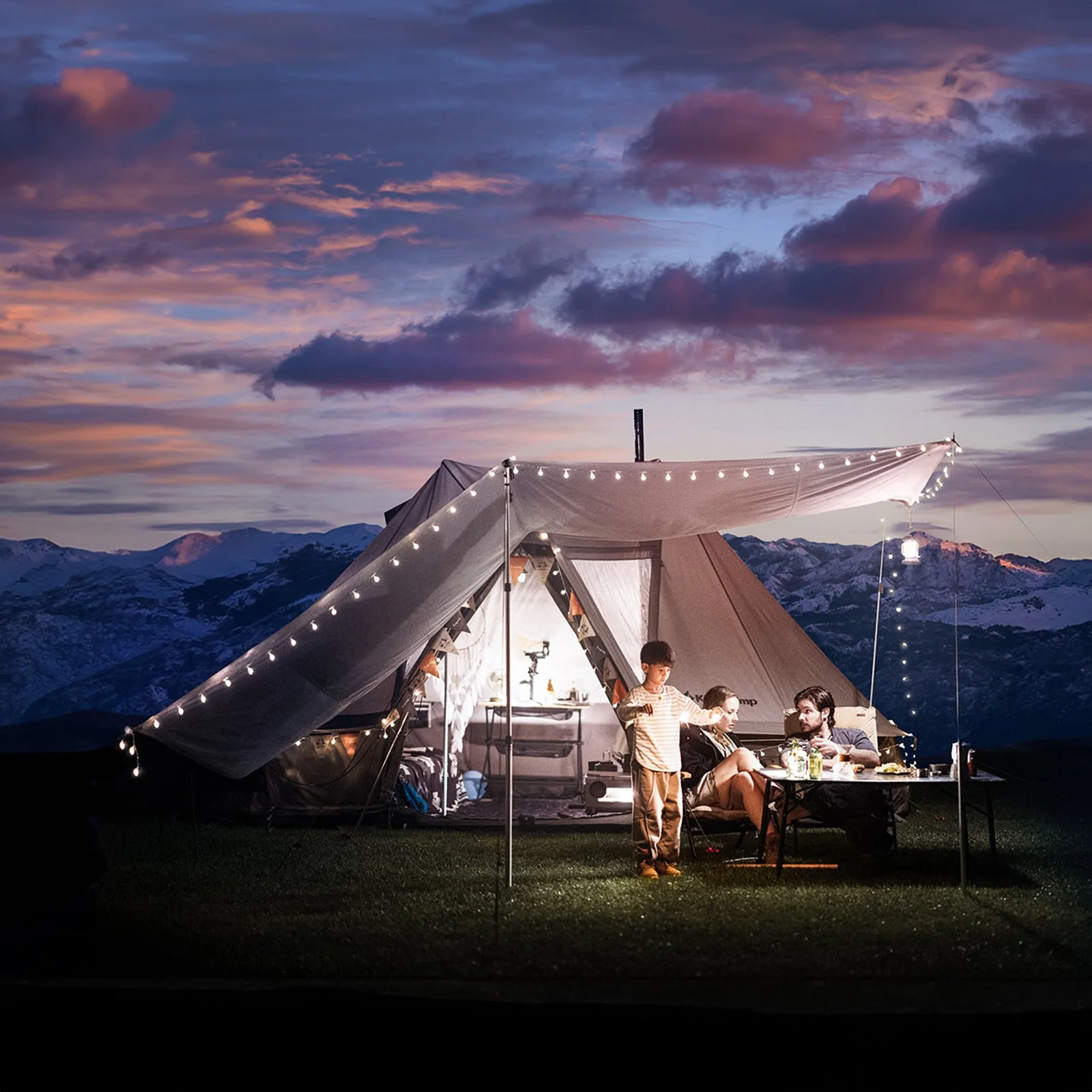 2025 KingCamp Khan Villa – Luxuriöses Glamping-Gruppenzelt mit 240 cm Innenhöhe, Kaminabzug und Seitenwänden aus Netzgewebe für optimale Belüftung