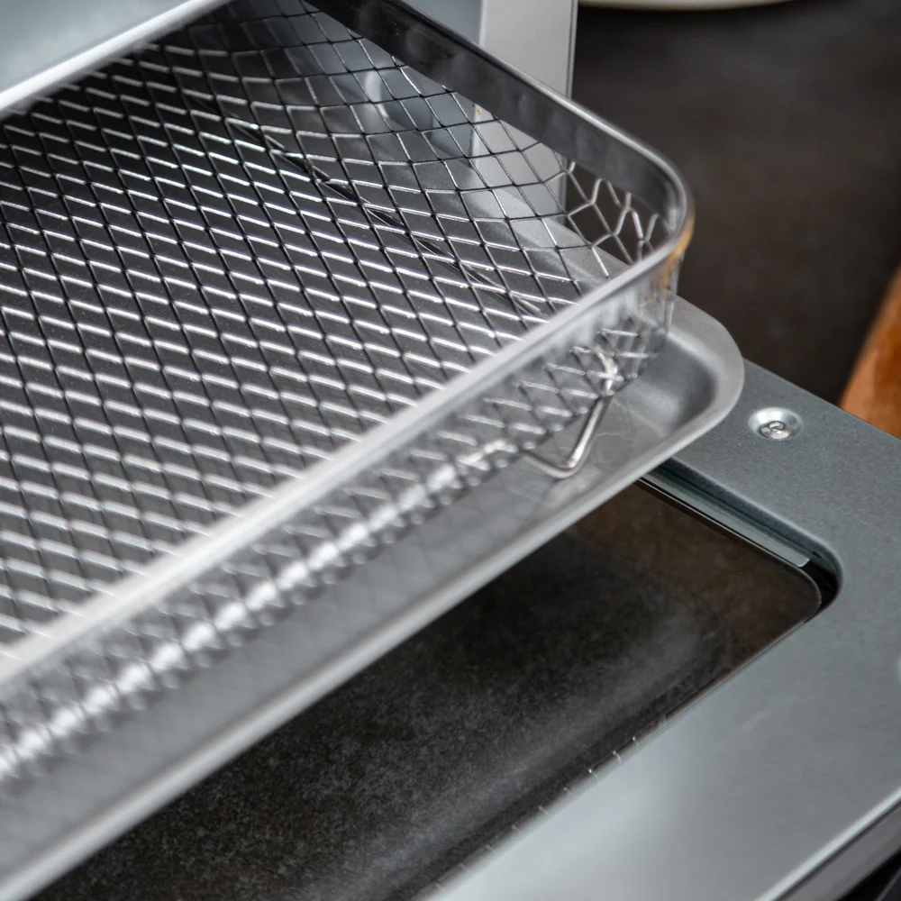 2025 Cuisinart® TOA-28 6-i-1 kompakt ovn, brødrister og airfryer