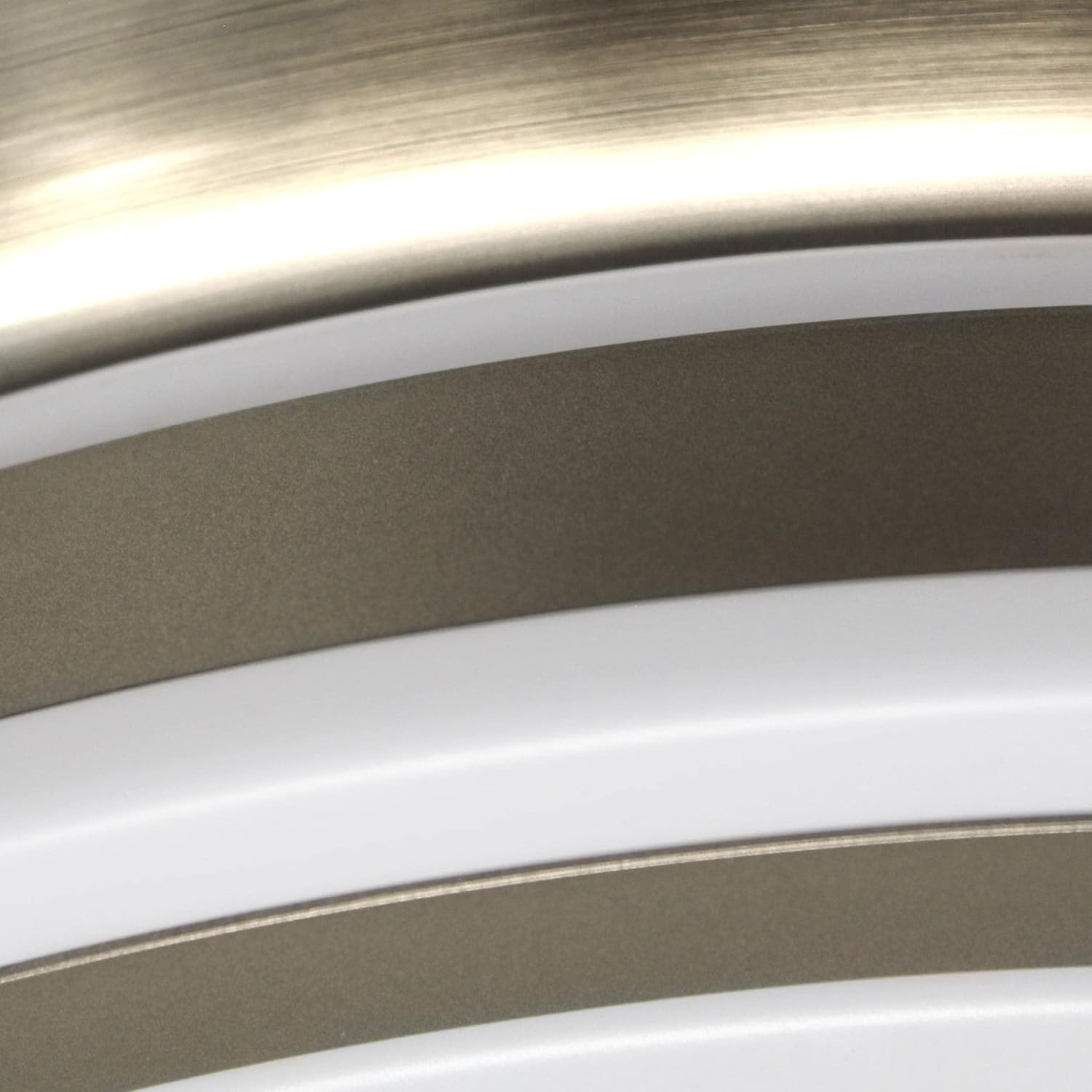 Wonderlamp – Mini ventilateur de plafond LED Pearl avec pales rétractables, moteur CC silencieux, 3 températures de couleur réglables, 46 W, blanc