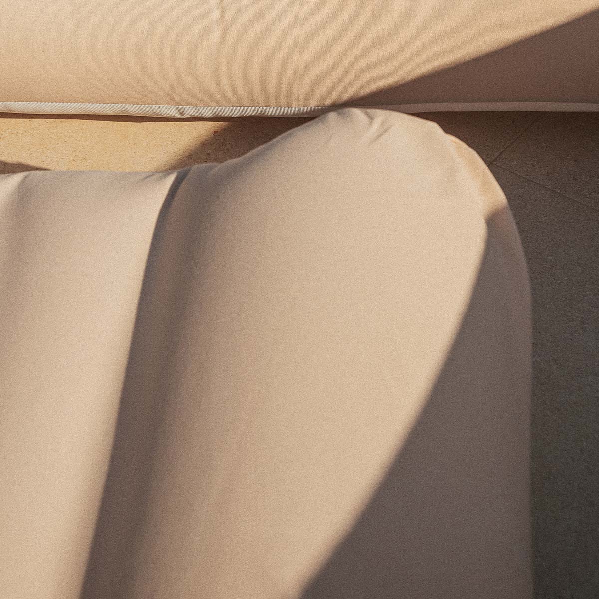 Robuste, aufblasbare Sonnenliege für Garten und Pool (schwimmend) Illetes